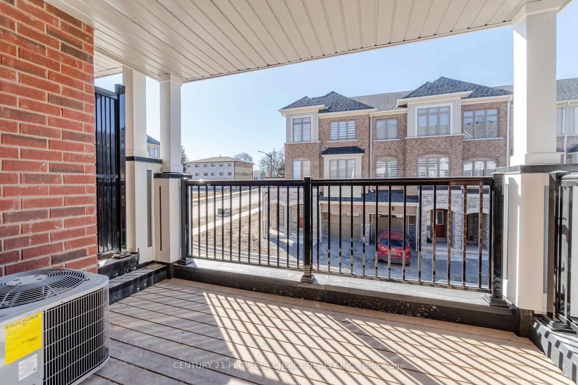 Photo 15 of 5 Waterside Way, Whitby, Downtown Whitby — HOMEH