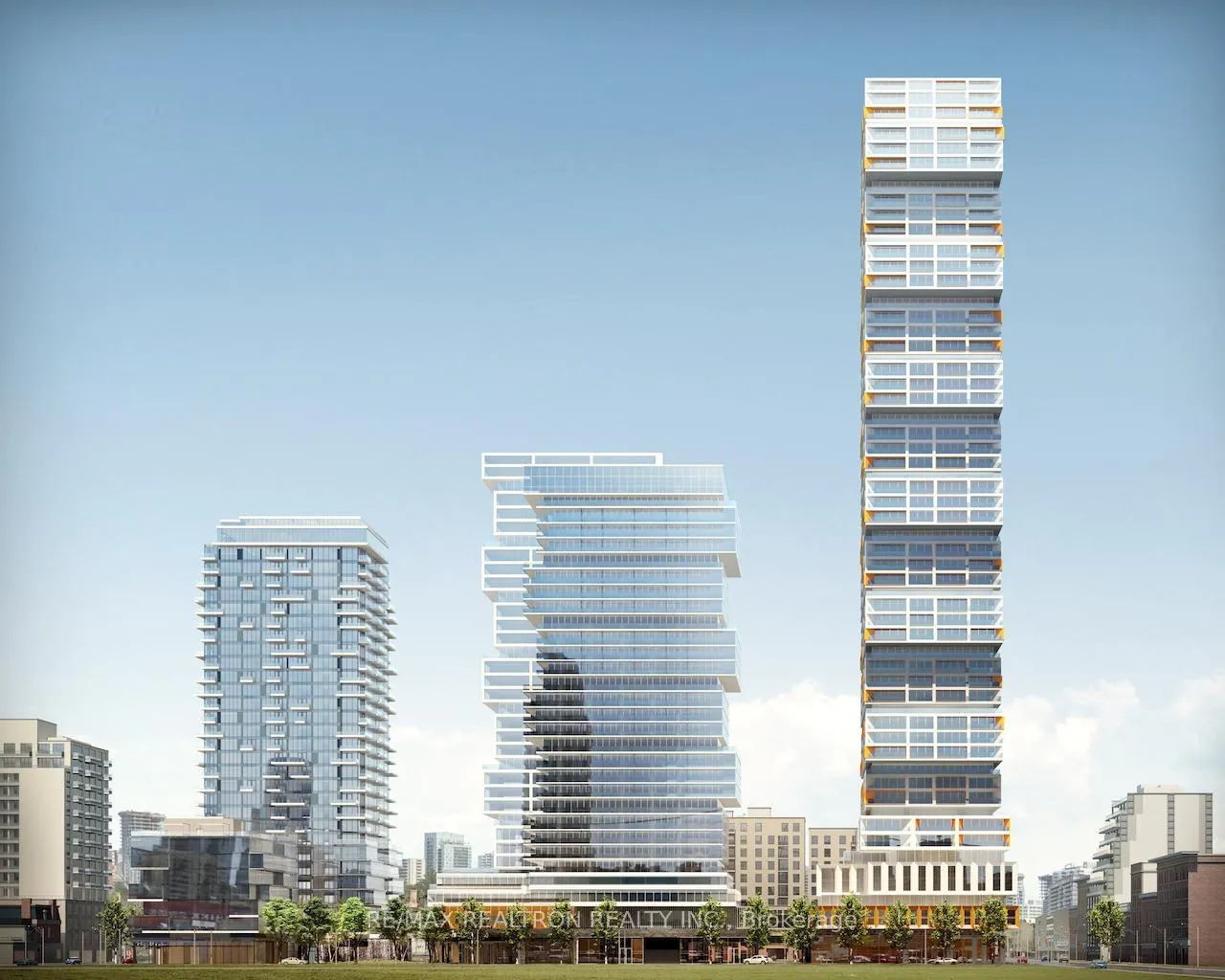 Front of 88 Queen Street E