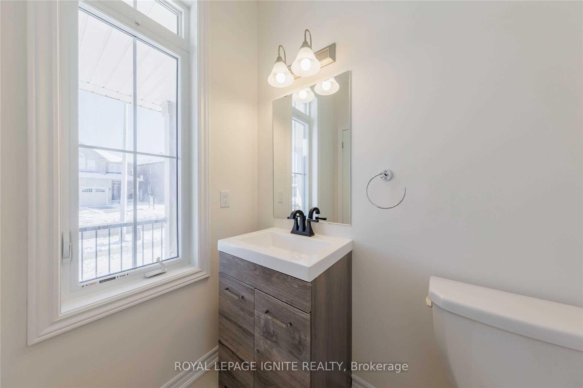Photo 3 of Unit Upper, 234 Crombie Street, Clarington, Bowmanville — HOMEH