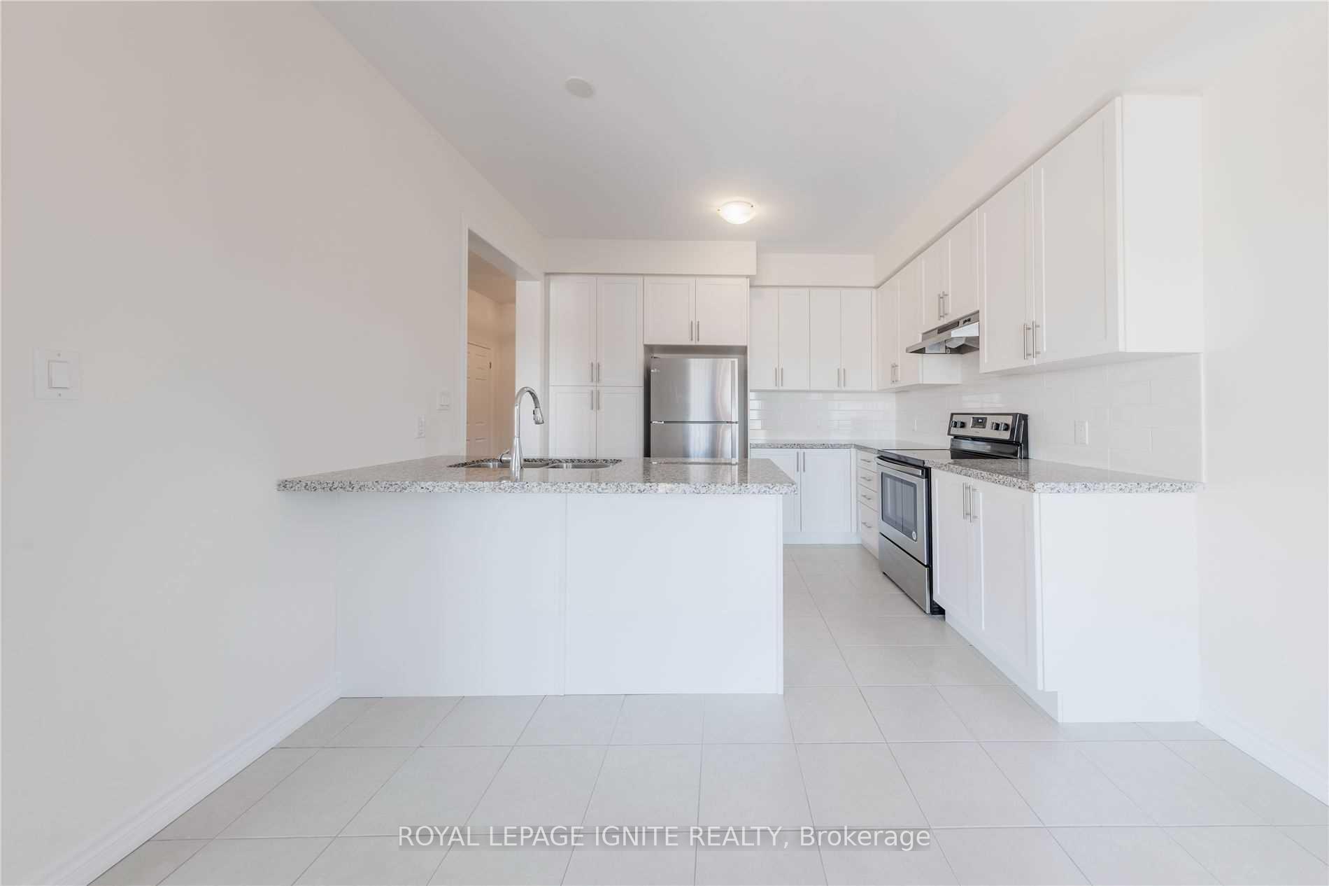 Photo 11 of Unit Upper, 234 Crombie Street, Clarington, Bowmanville — HOMEH