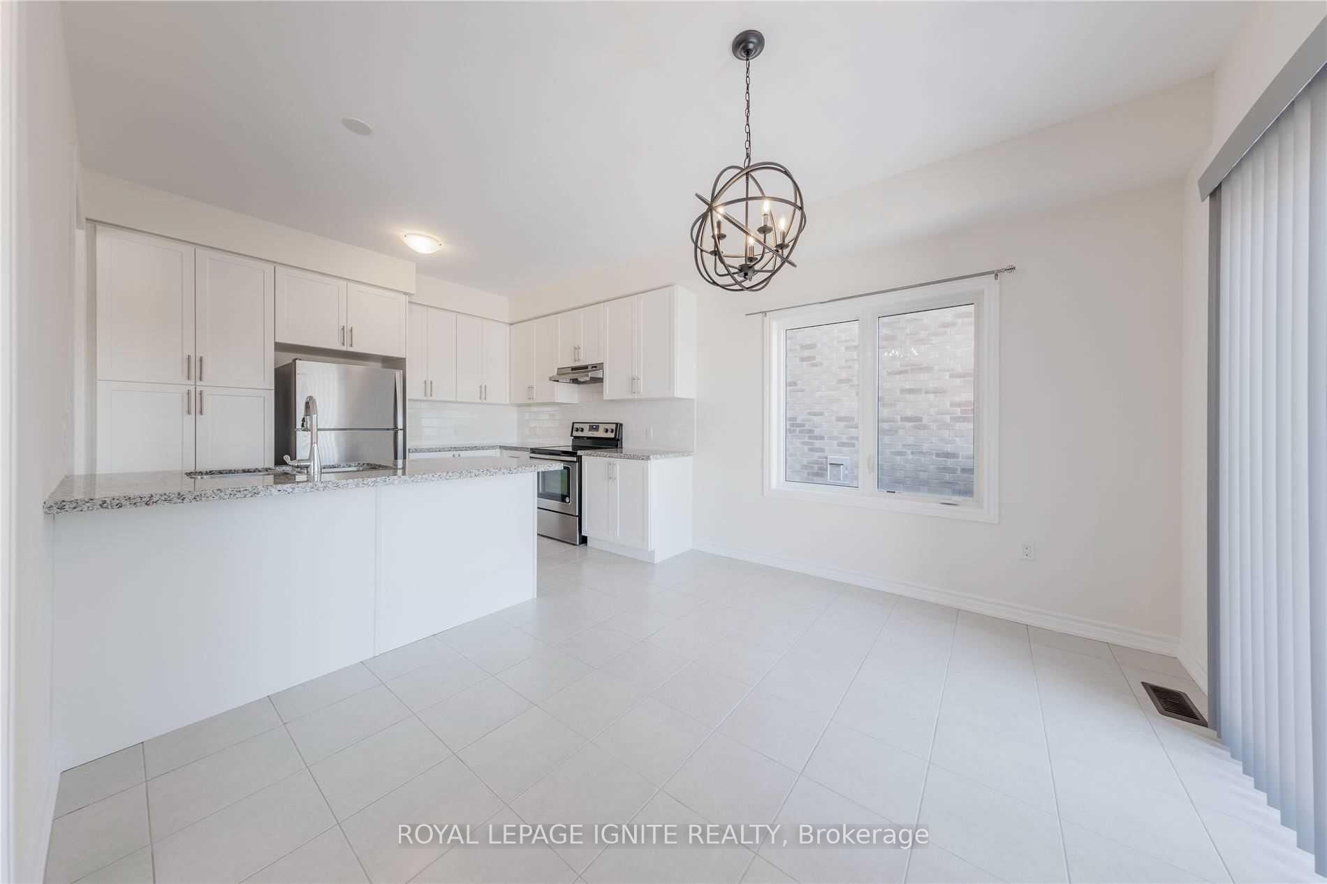 Photo 13 of Unit Upper, 234 Crombie Street, Clarington, Bowmanville — HOMEH