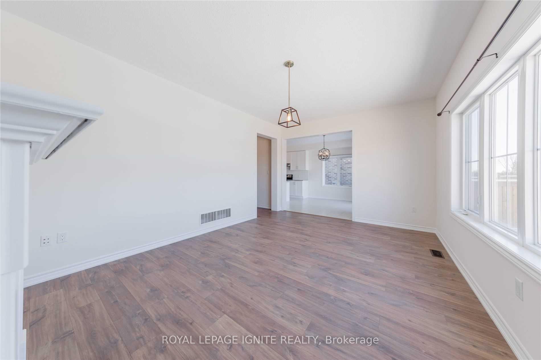 Photo 15 of Unit Upper, 234 Crombie Street, Clarington, Bowmanville — HOMEH