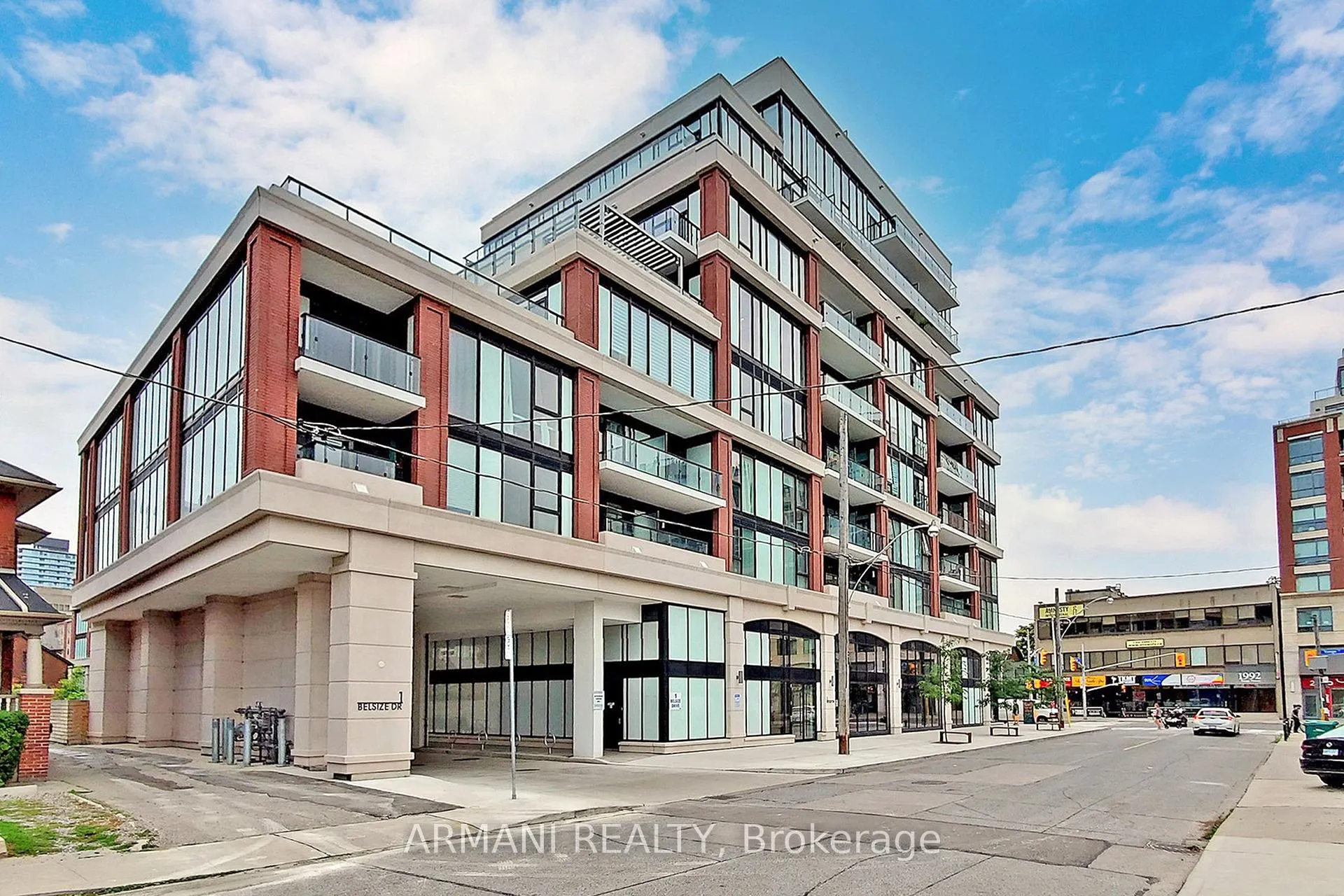 Photo 2 of Unit 631, 1 Belsize Drive, Toronto, Mount Pleasant West — HOMEH
