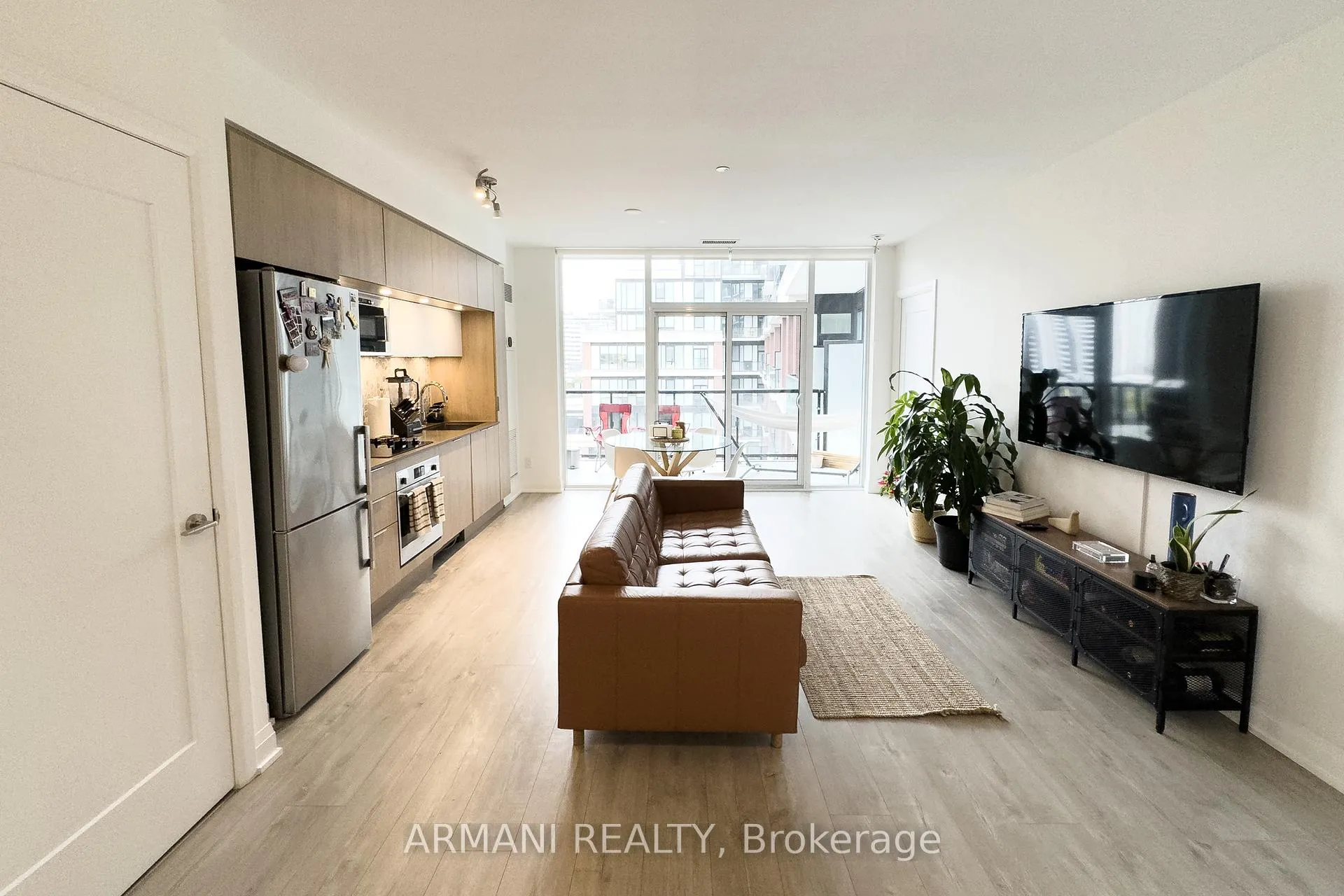 Photo 10 of Unit 631, 1 Belsize Drive, Toronto, Mount Pleasant West — HOMEH