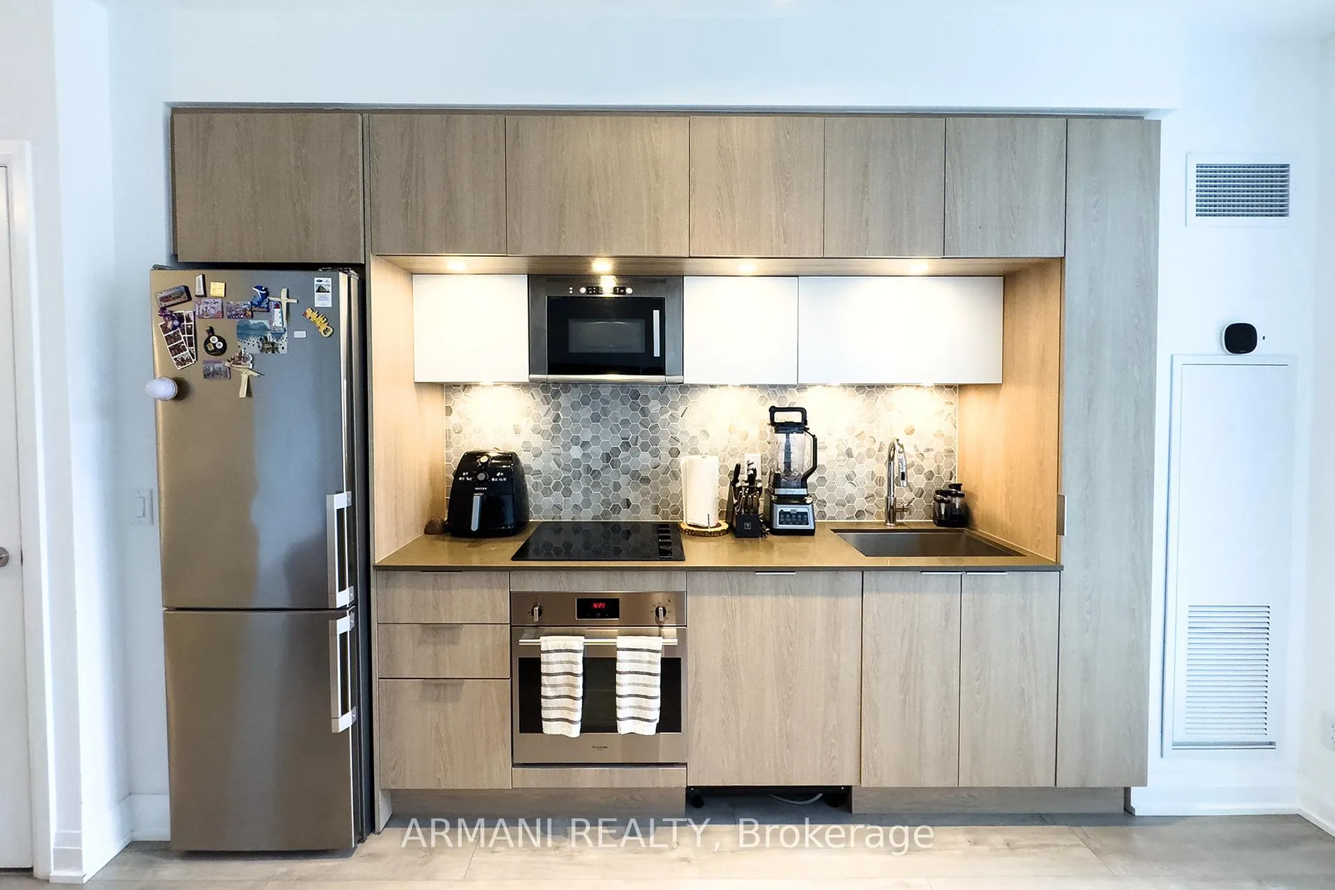 Photo 18 of Unit 631, 1 Belsize Drive, Toronto, Mount Pleasant West — HOMEH