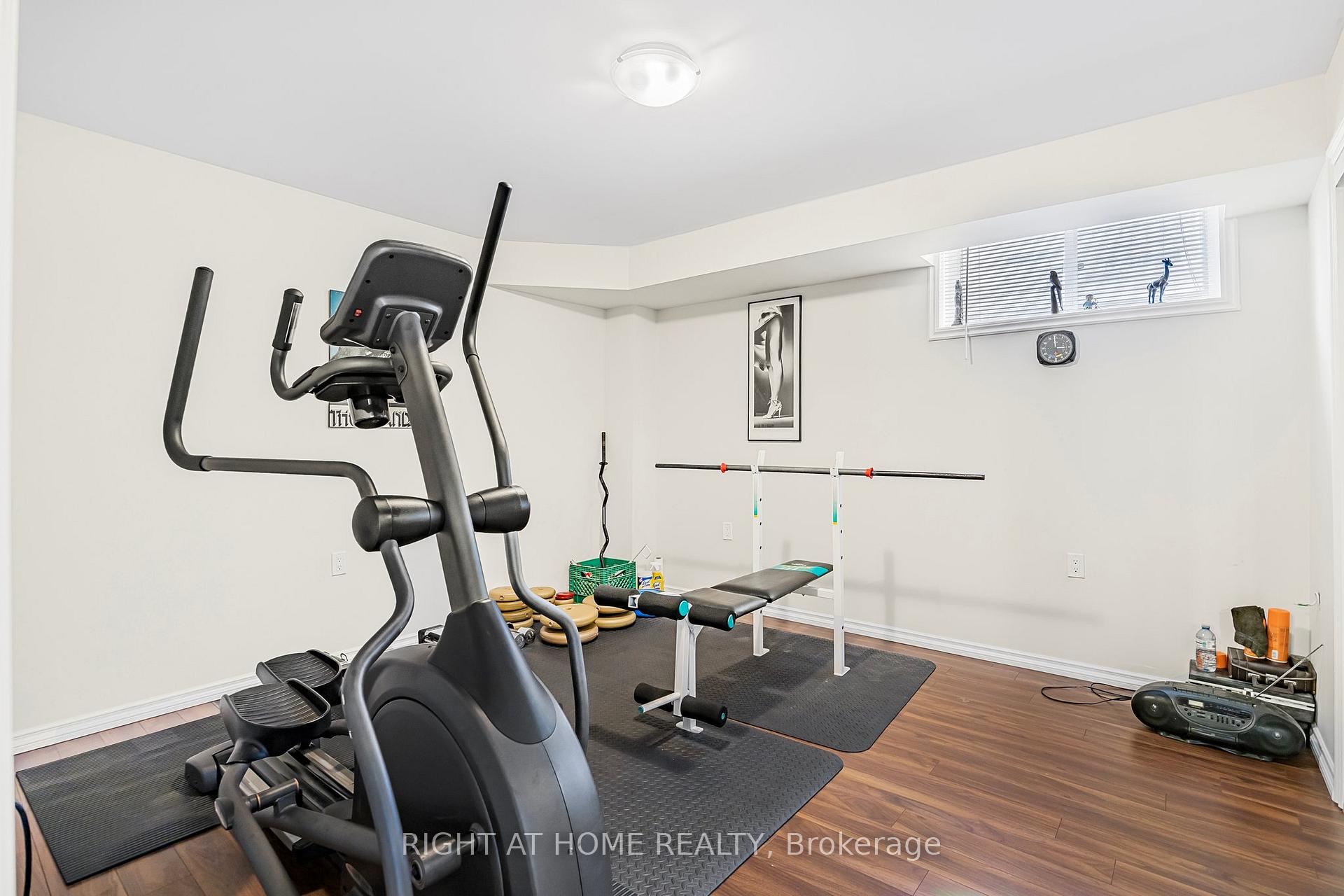 Photo 25 of 80 Mount Crescent, Essa, Angus — HOMEH