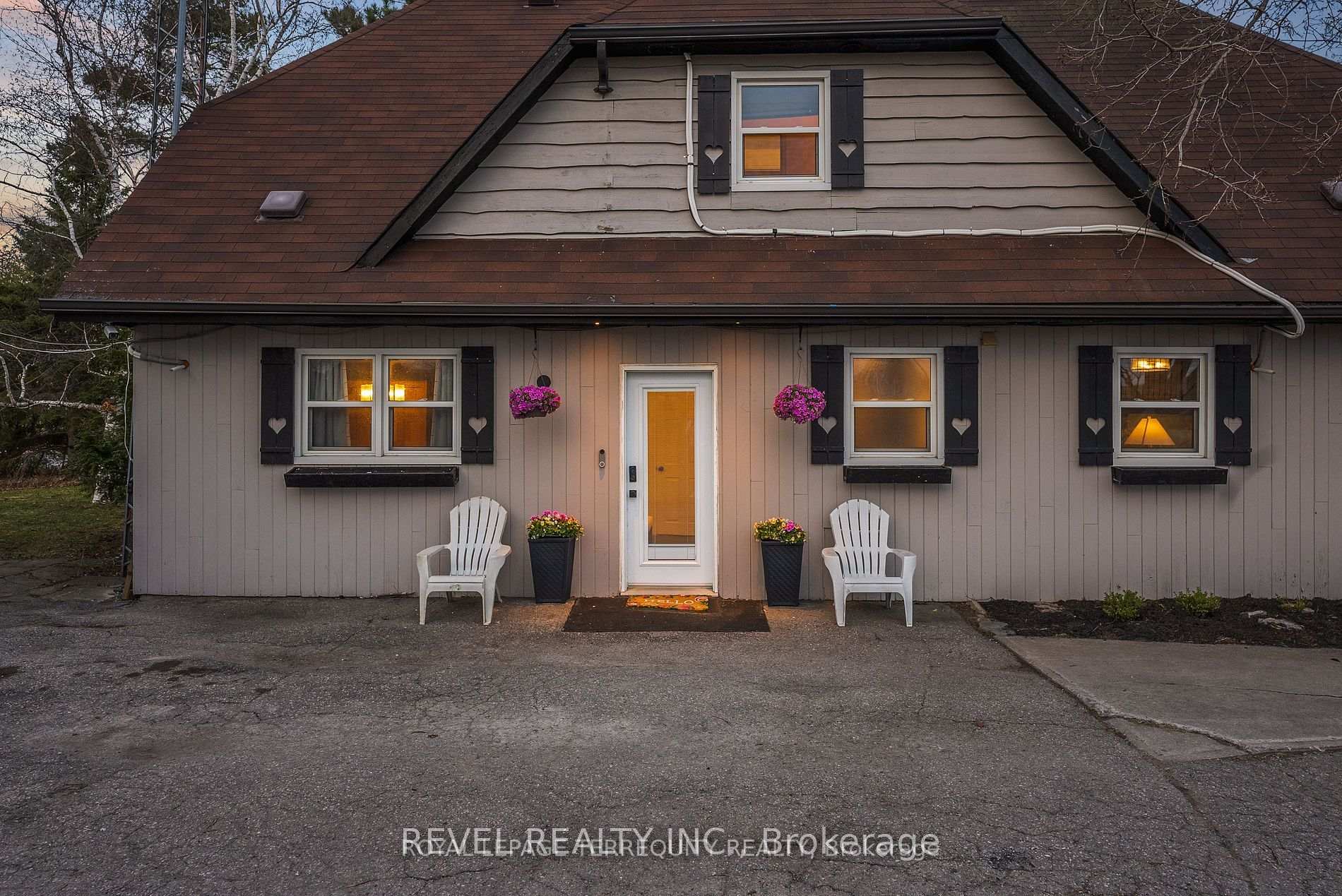 Photo 4 of 2352 Concession Rd 8, Clarington, Rural Clarington — HOMEH