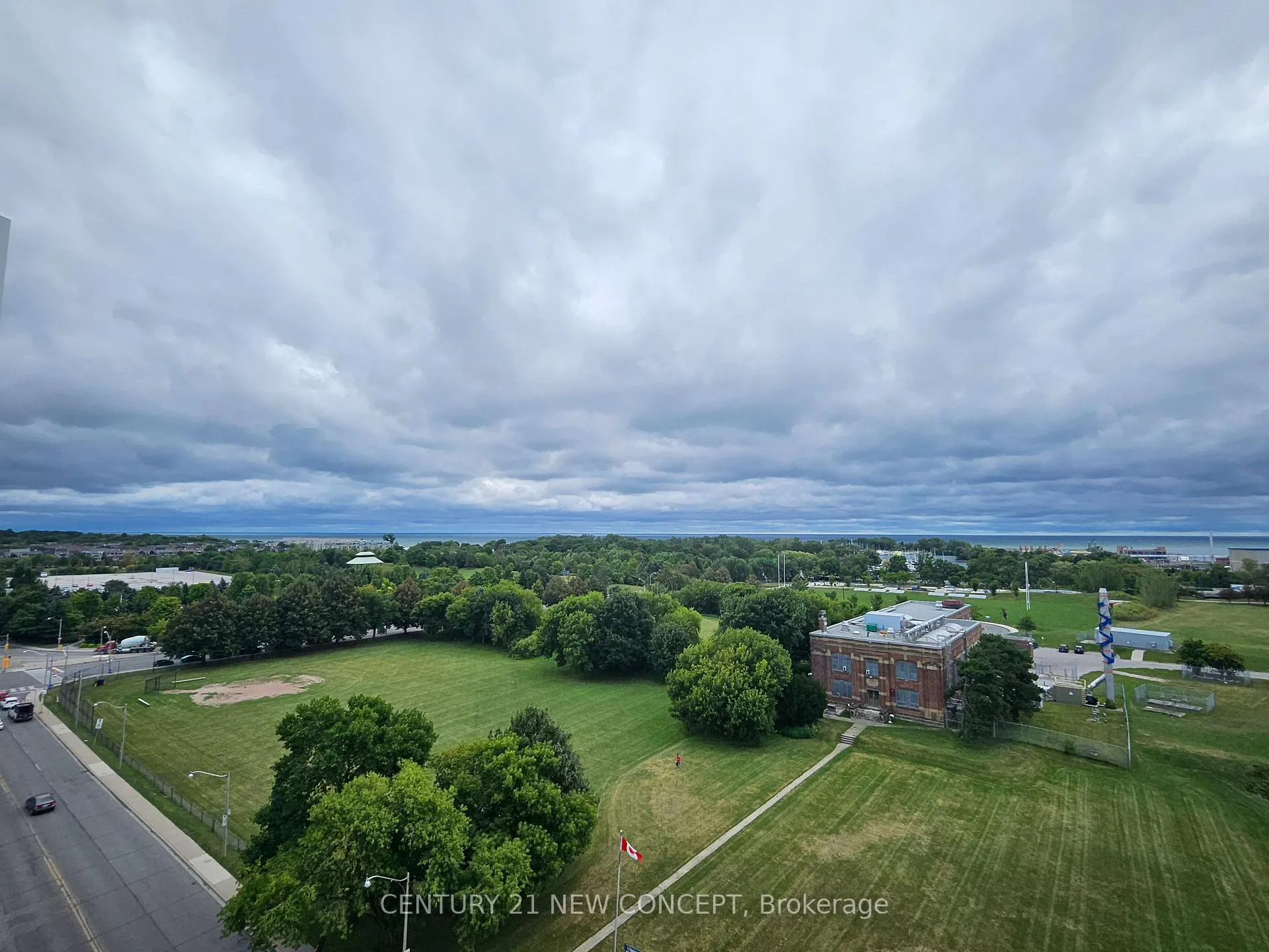 Photo 14 of Unit 906, 1050 Eastern Avenue, Toronto, The Beaches — HOMEH