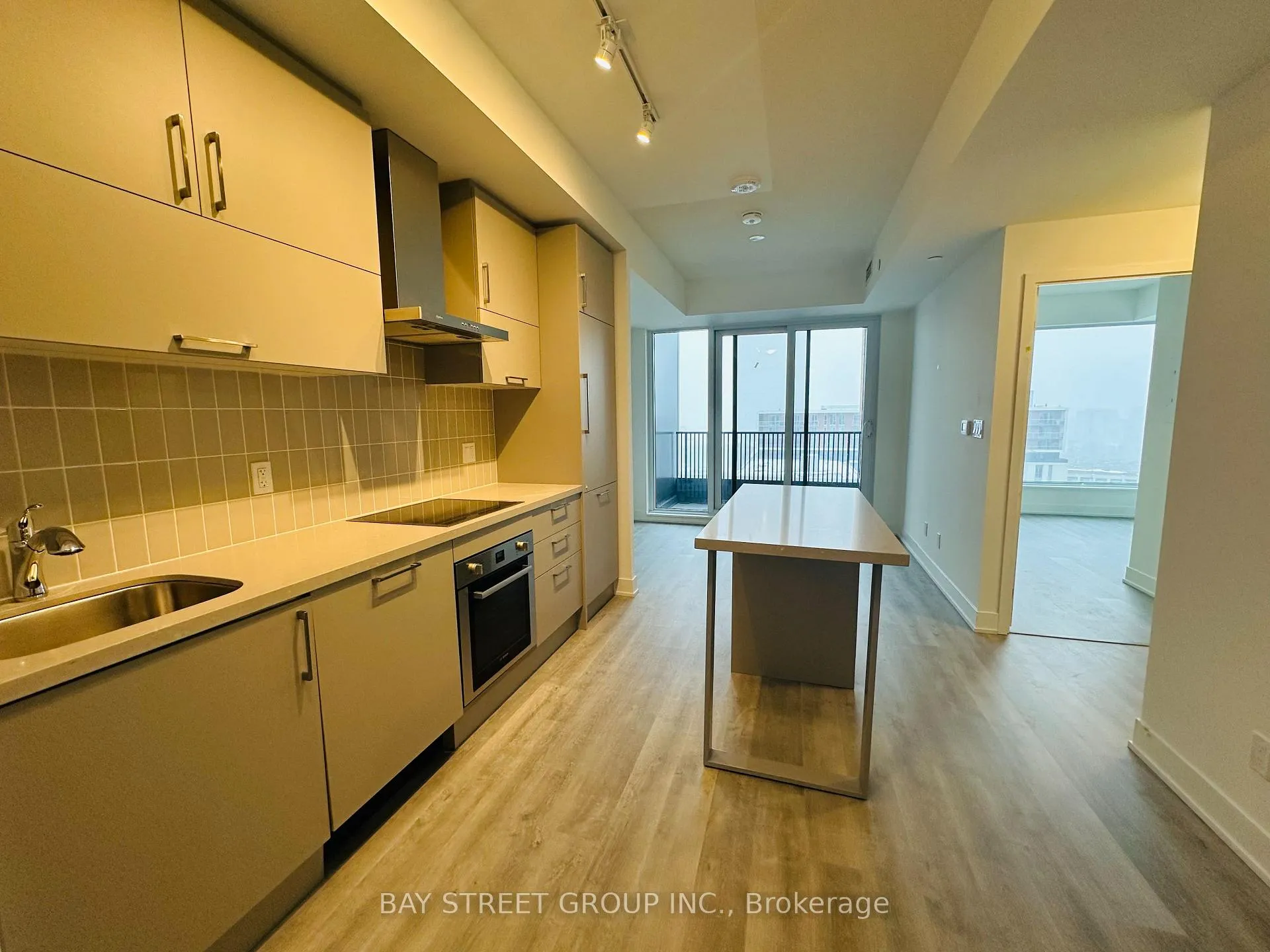 Photo 7 of Unit 1710, 38 Andre De Grasse Street, Markham, Unionville — HOMEH