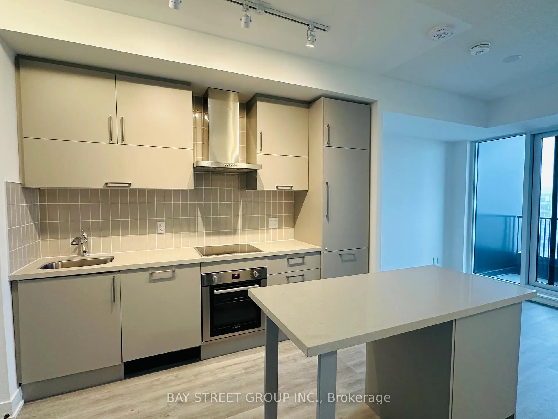 Photo 8 of Unit 1710, 38 Andre De Grasse Street, Markham, Unionville — HOMEH