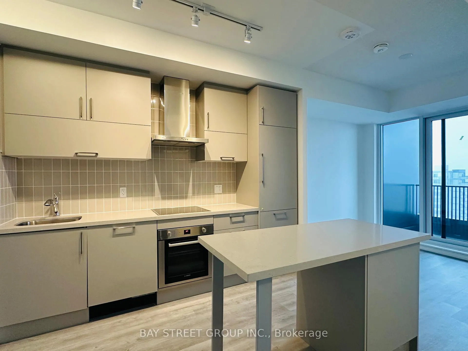 Photo 10 of Unit 1710, 38 Andre De Grasse Street, Markham, Unionville — HOMEH