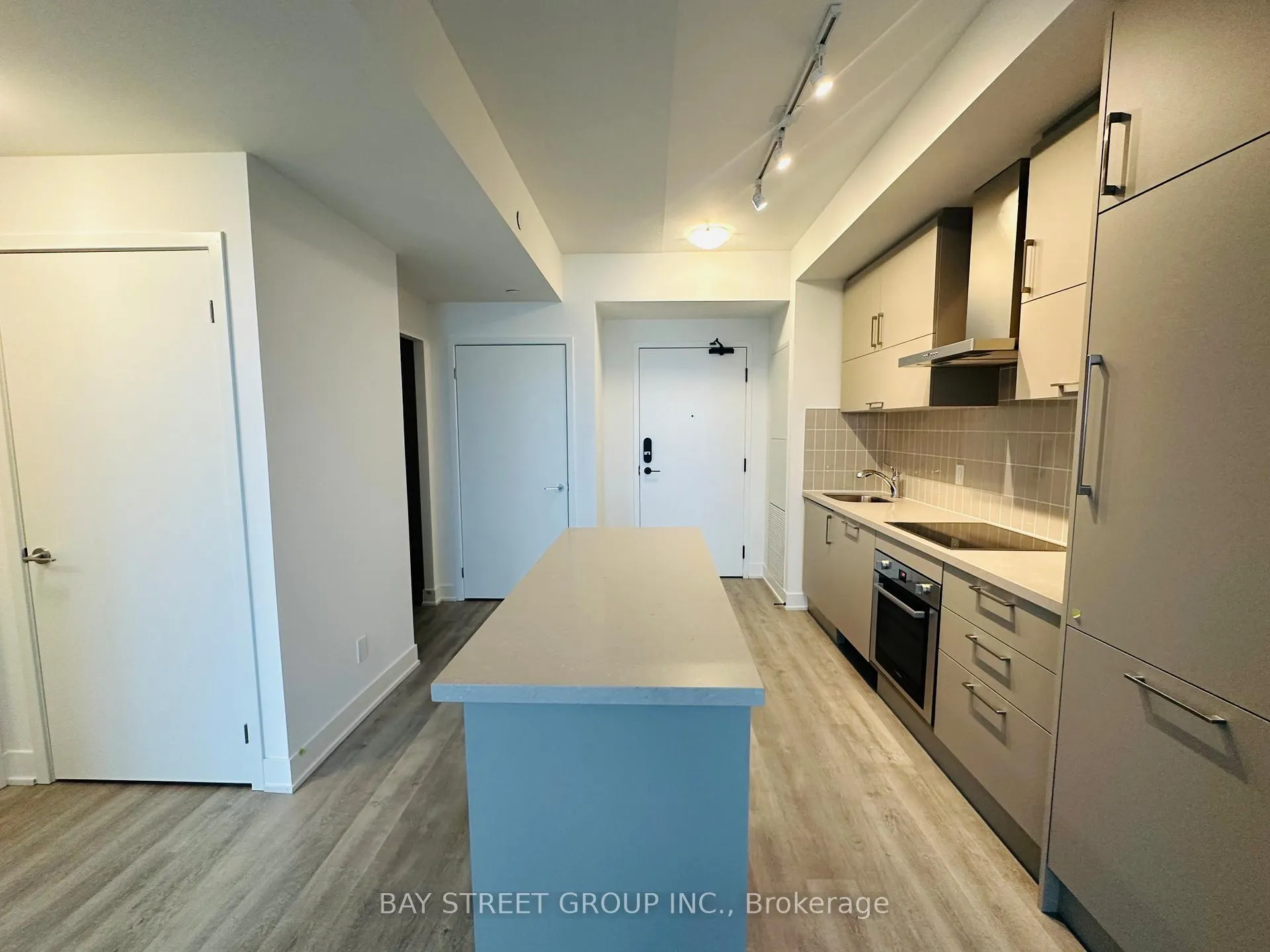 Photo 11 of Unit 1710, 38 Andre De Grasse Street, Markham, Unionville — HOMEH