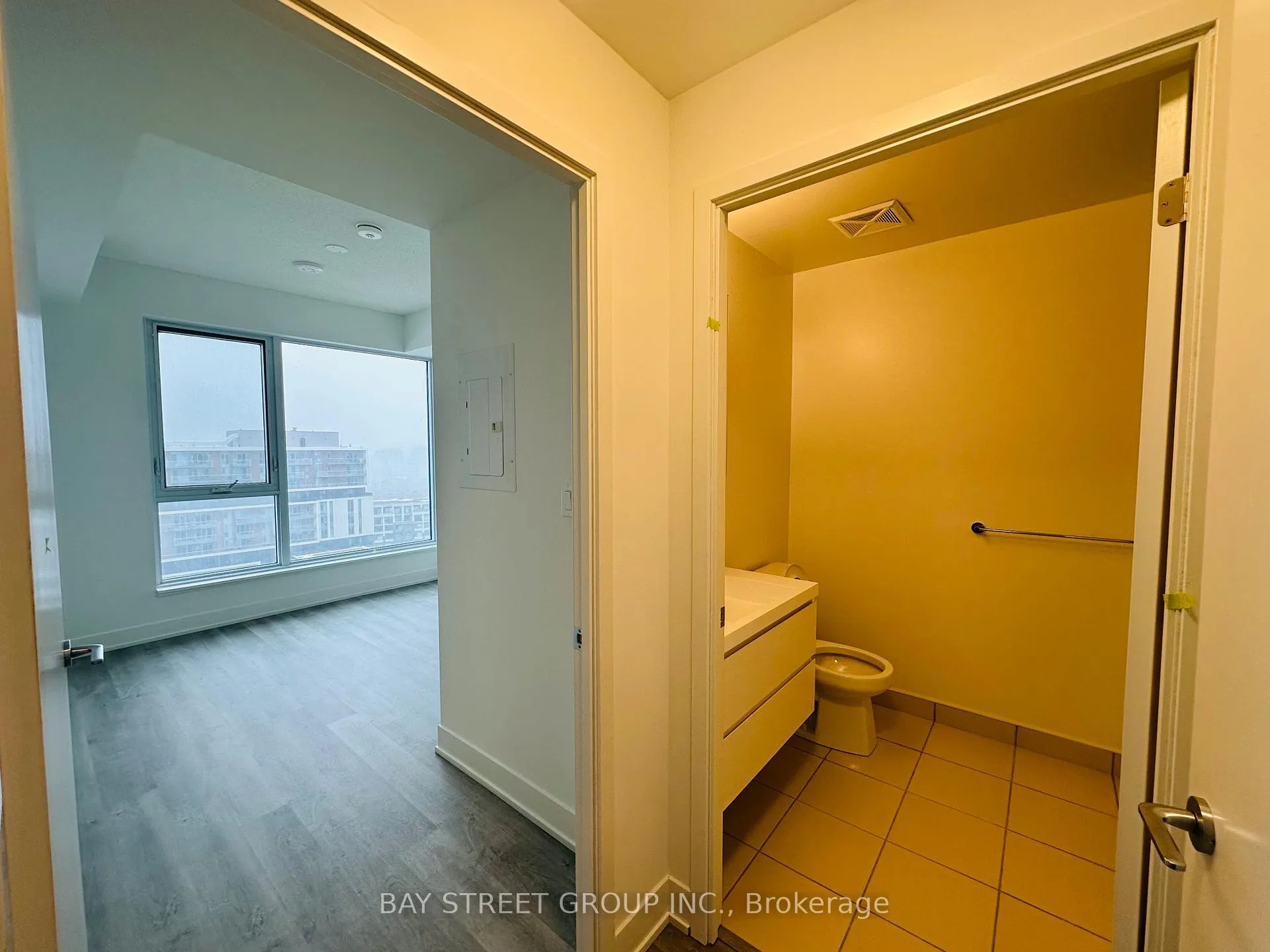 Photo 21 of Unit 1710, 38 Andre De Grasse Street, Markham, Unionville — HOMEH