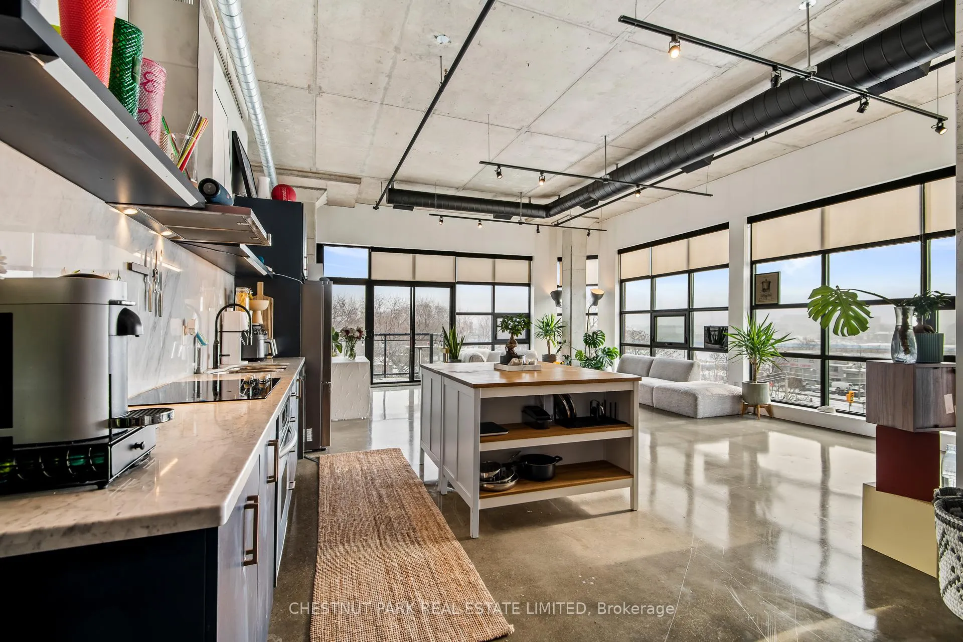 Front of Unit 520, 68 Broadview Avenue