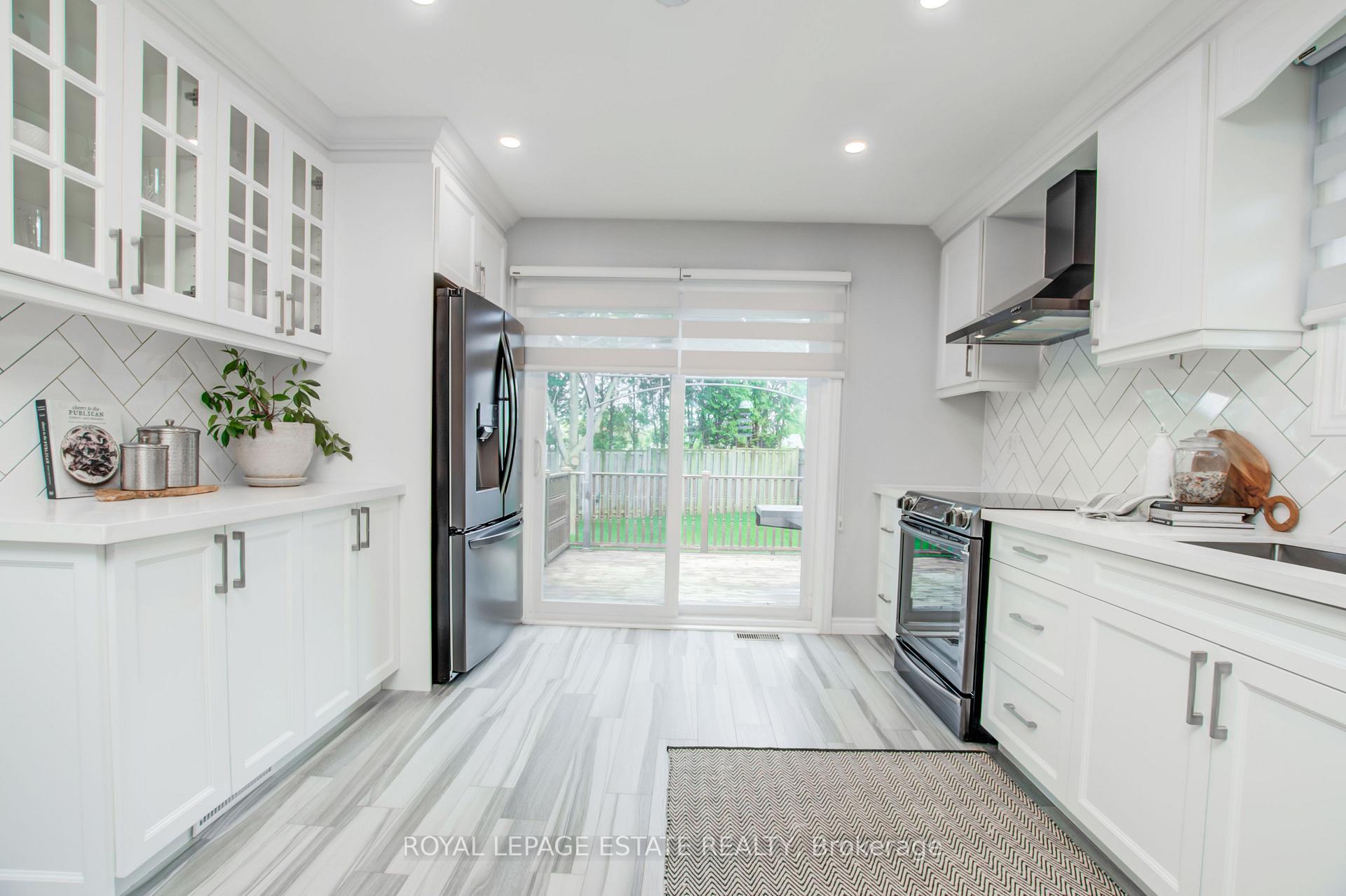 Photo 10 of 1003 Otto Drive, Cobourg — HOMEH