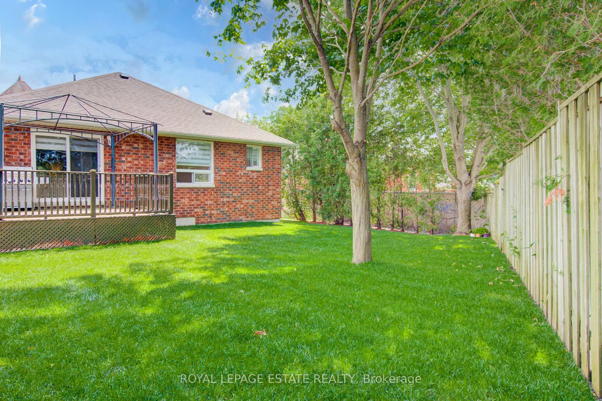 Photo 37 of 1003 Otto Drive, Cobourg — HOMEH
