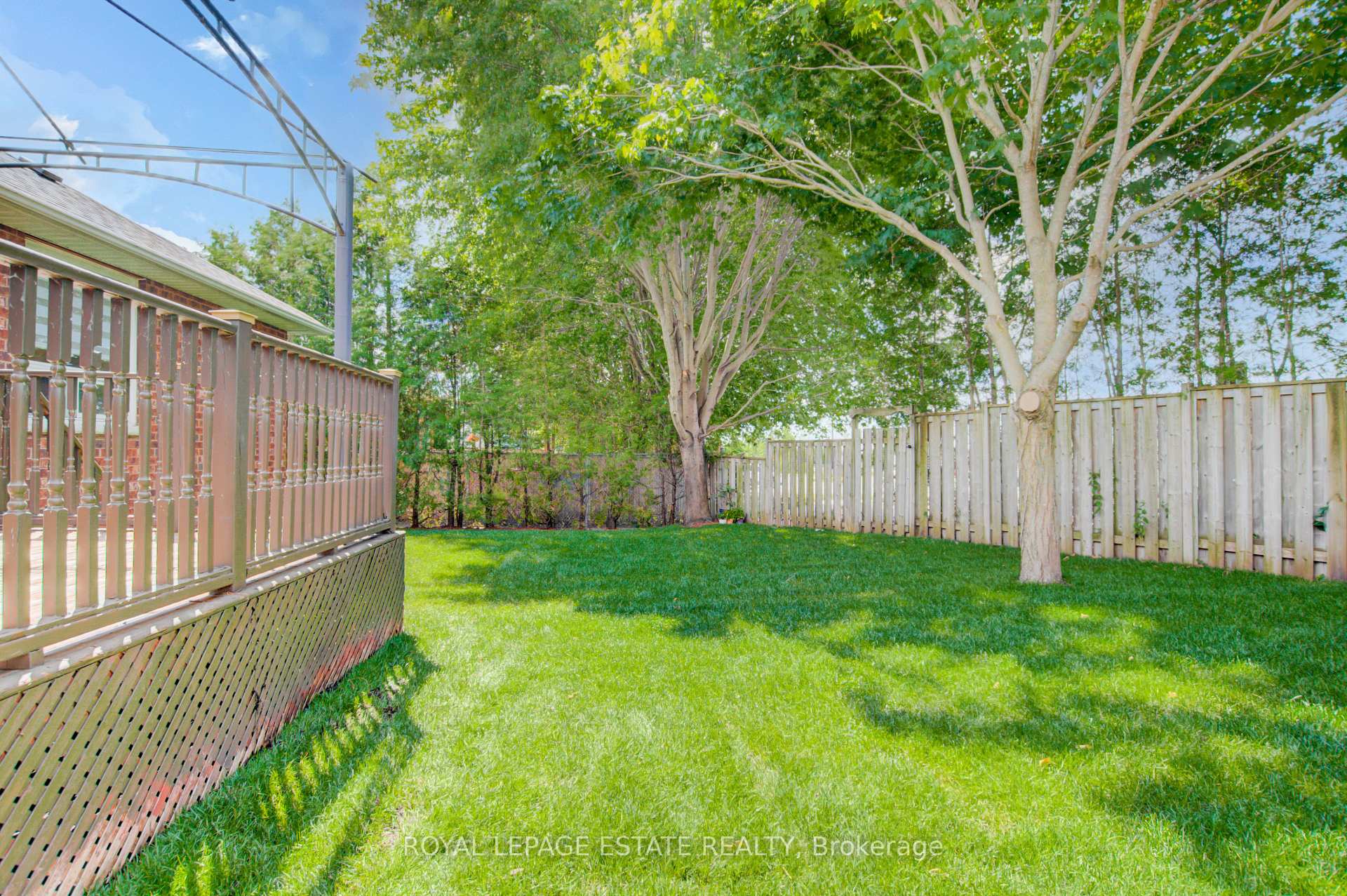 Photo 39 of 1003 Otto Drive, Cobourg — HOMEH