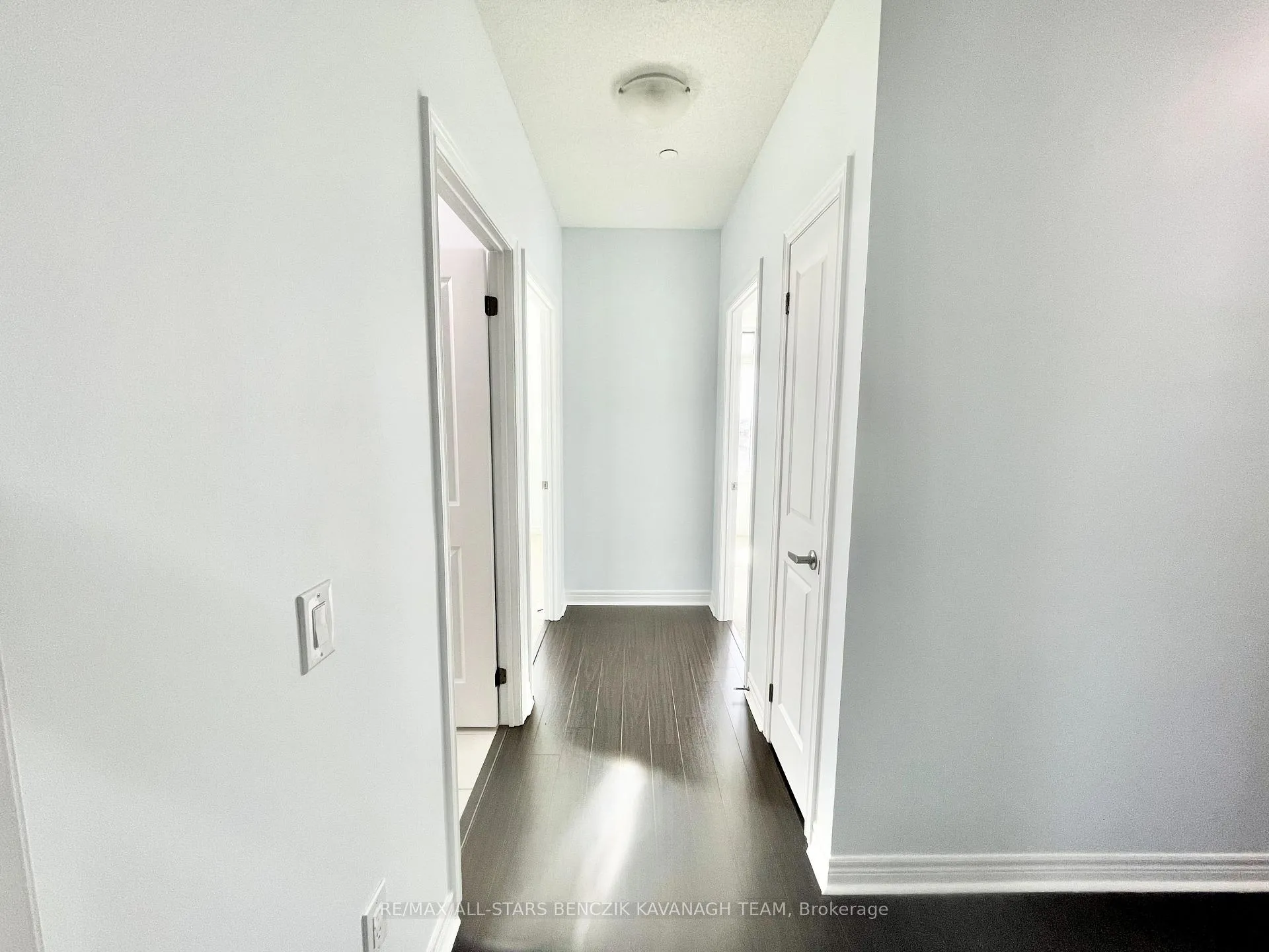 Photo 5 of Unit 707, 7325 Markham Road, Markham, Cedarwood — HOMEH