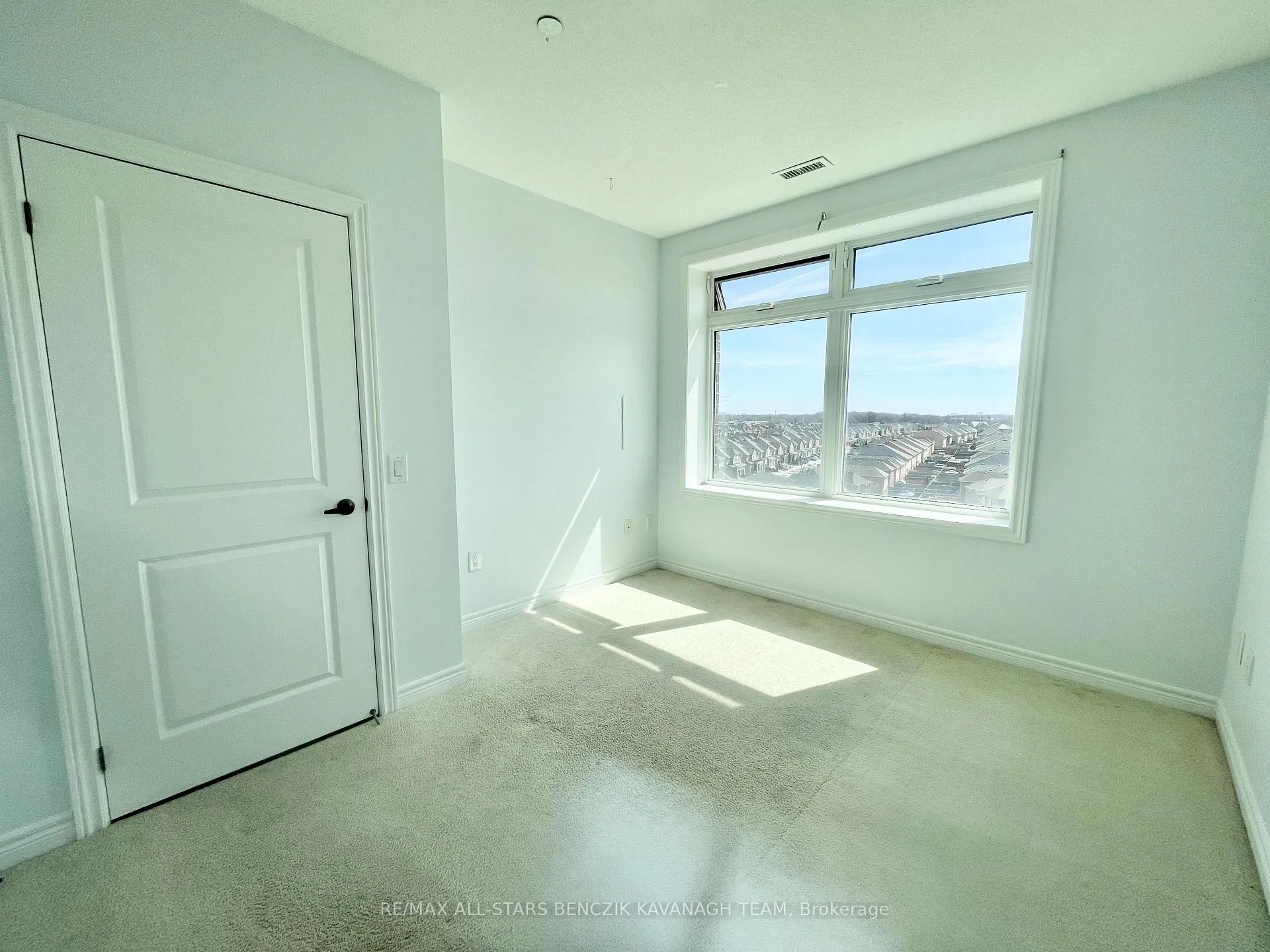 Photo 6 of Unit 707, 7325 Markham Road, Markham, Cedarwood — HOMEH