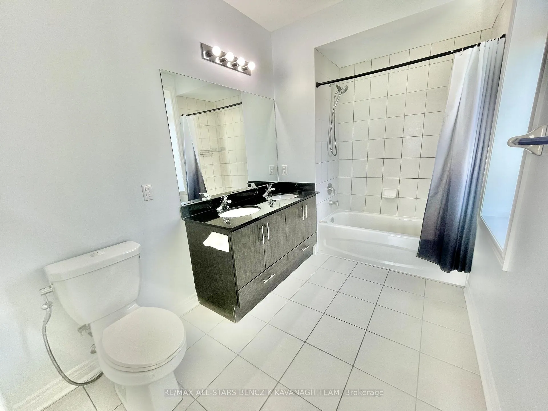 Photo 8 of Unit 707, 7325 Markham Road, Markham, Cedarwood — HOMEH