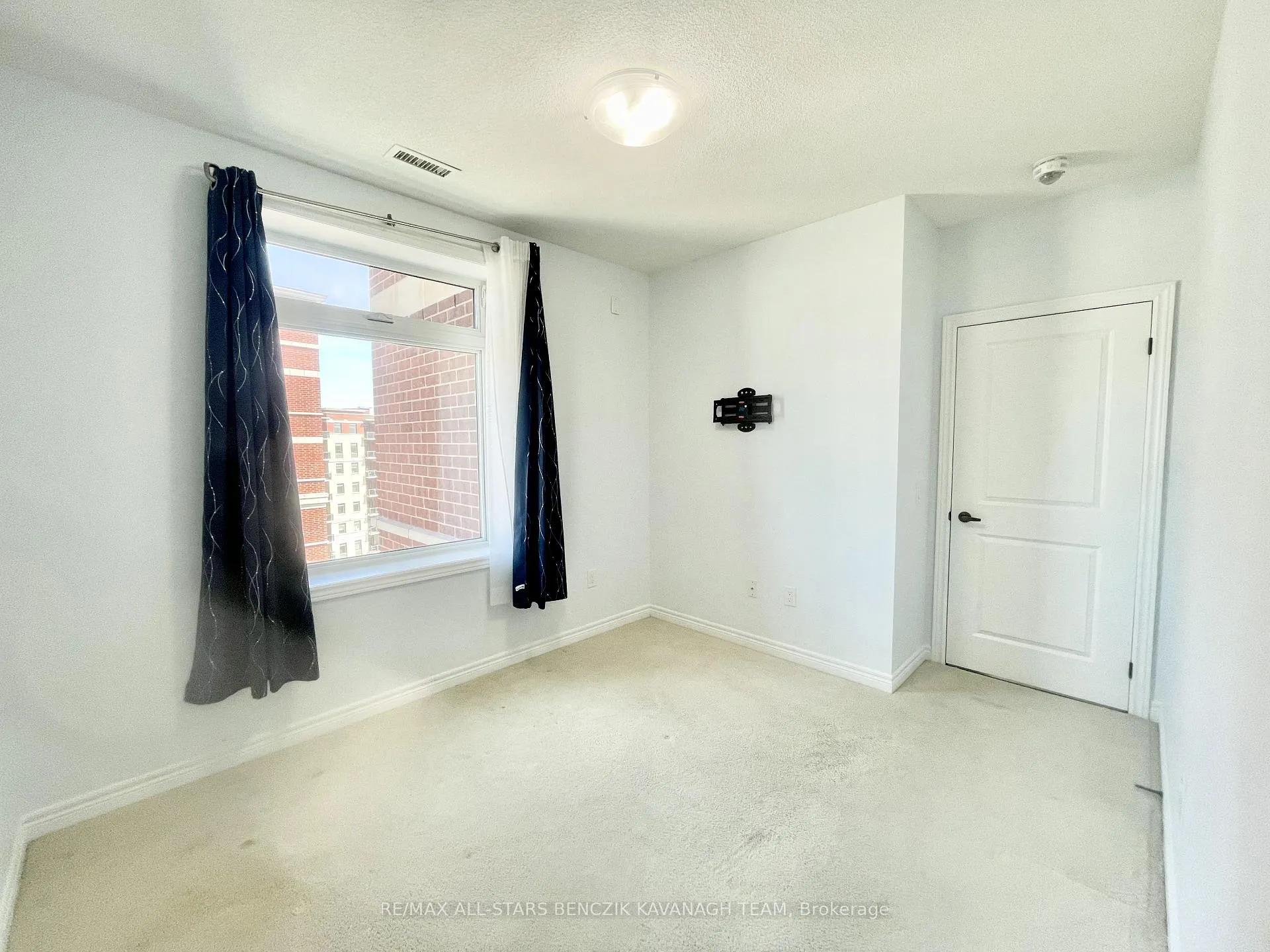 Photo 9 of Unit 707, 7325 Markham Road, Markham, Cedarwood — HOMEH