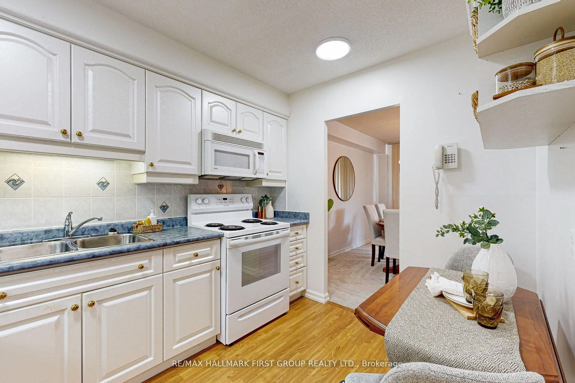 Photo 8 of Unit 107, 120 Elgin Street W, Oshawa, O'Neill — HOMEH
