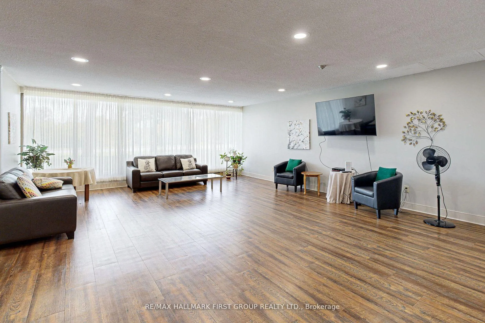 Photo 31 of Unit 107, 120 Elgin Street W, Oshawa, O'Neill — HOMEH
