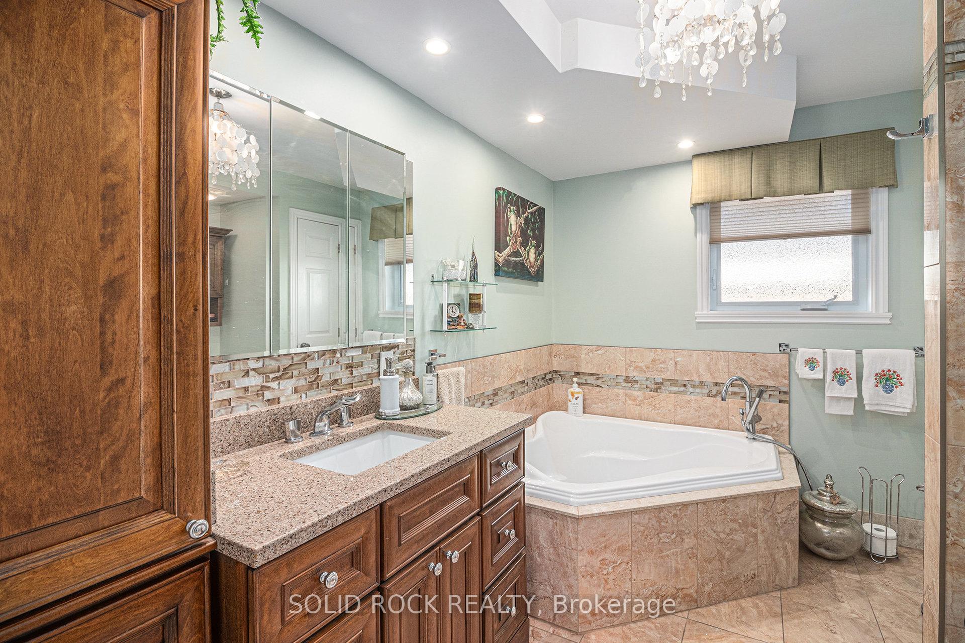 Photo 12 of 1506 First Street E, Cornwall — HOMEH