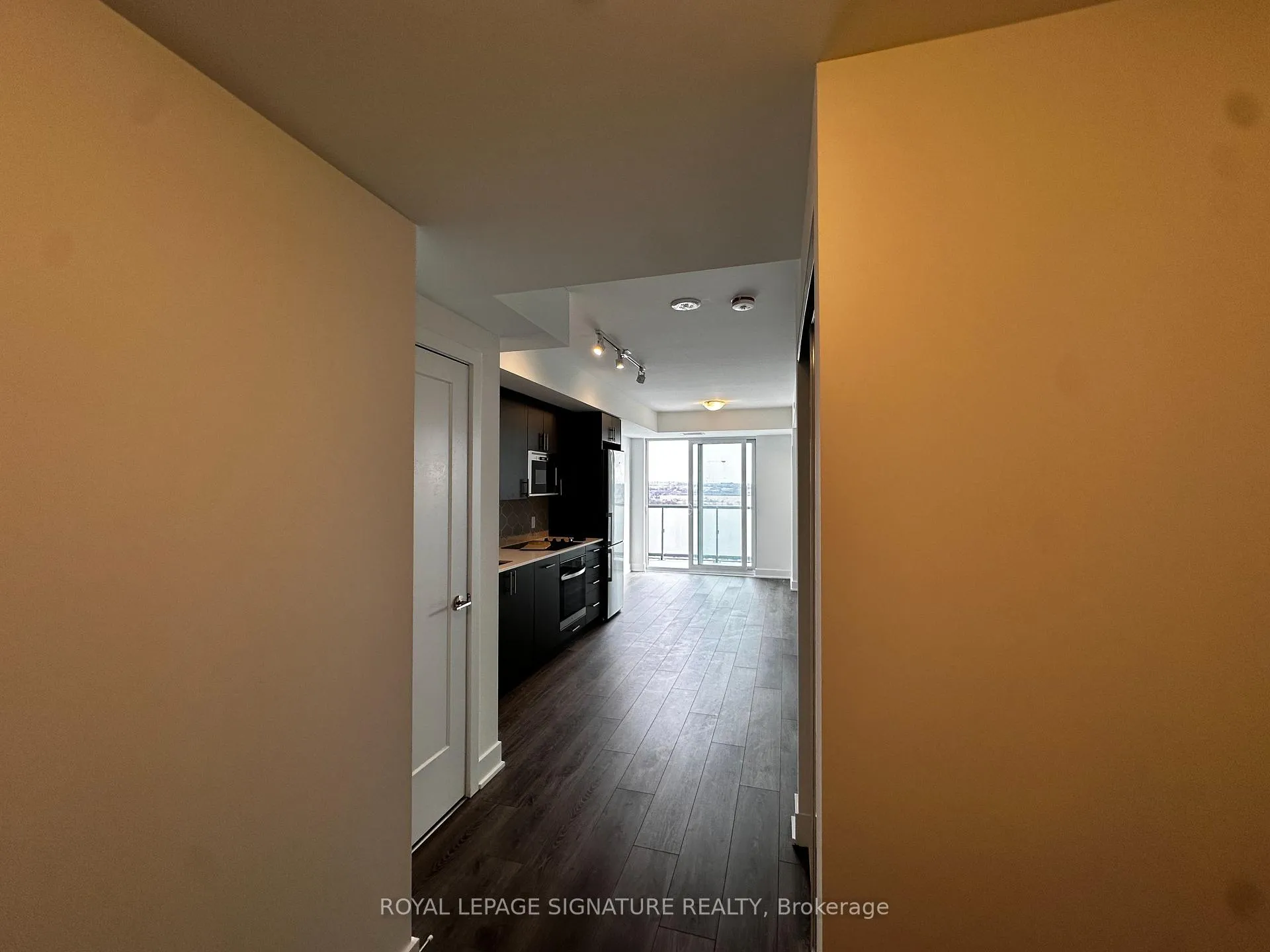 Photo 1 of Unit 2619, 2545 Simcoe Street N, Oshawa, Windfields — HOMEH