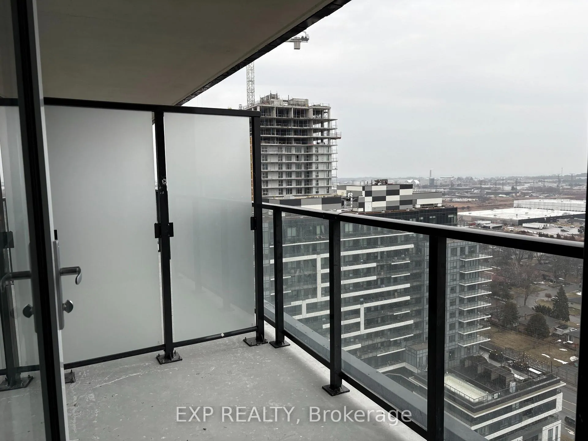 Photo 10 of Unit 2103, 1435 Celebration Drive, Pickering, Bay Ridges — HOMEH
