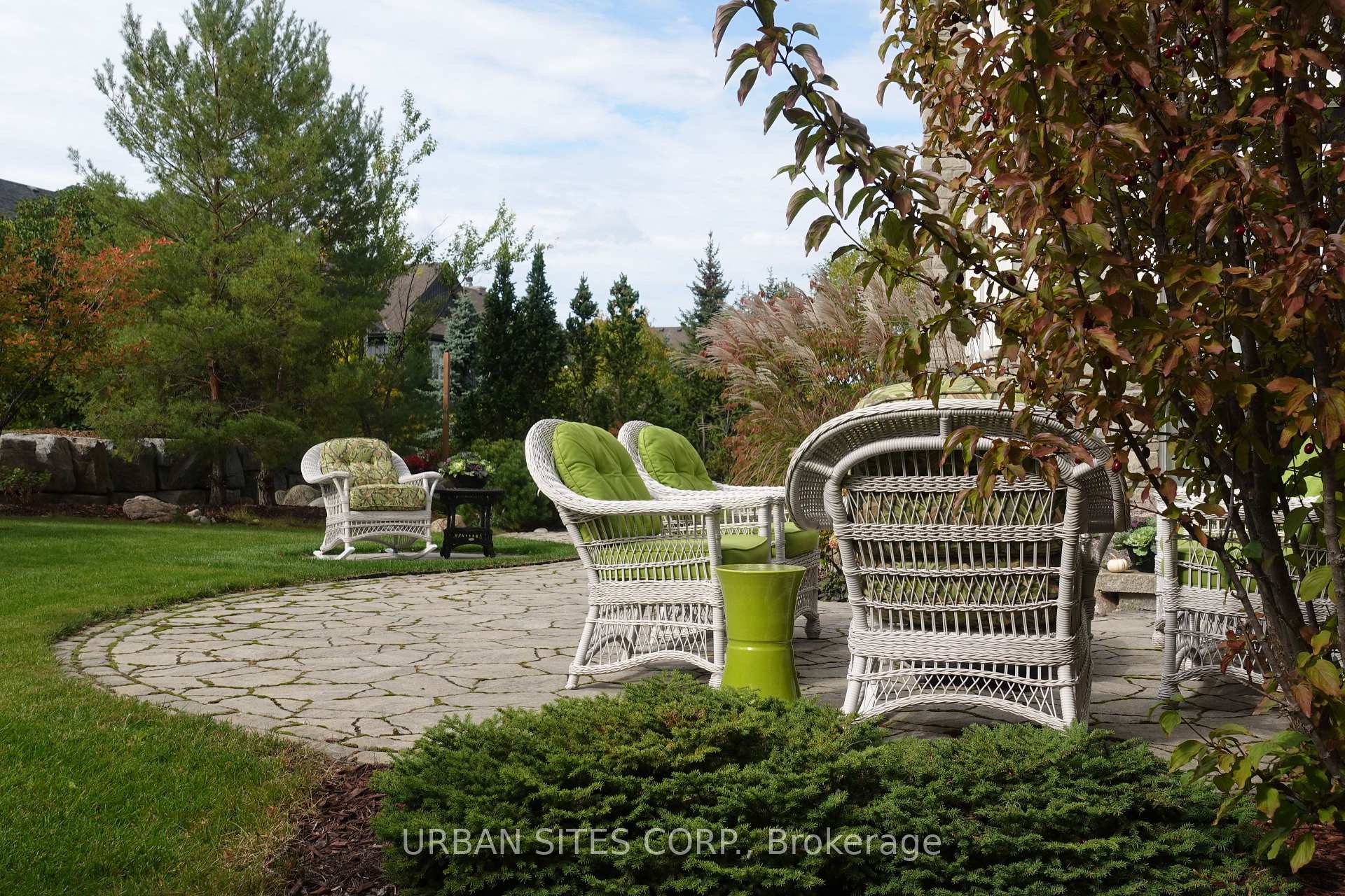 Photo 9 of 112 Venture Boulevard, Blue Mountains — HOMEH