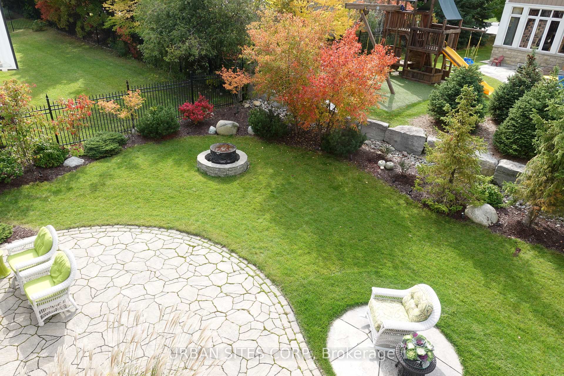 Photo 10 of 112 Venture Boulevard, Blue Mountains — HOMEH