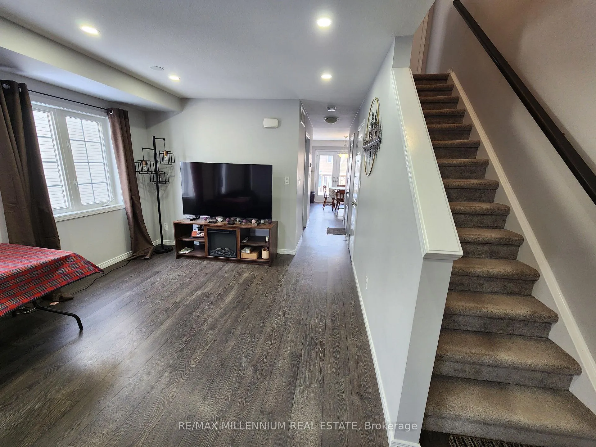 Photo 5 of Unit 8B, 388 Old Huron Road, Kitchener — HOMEH