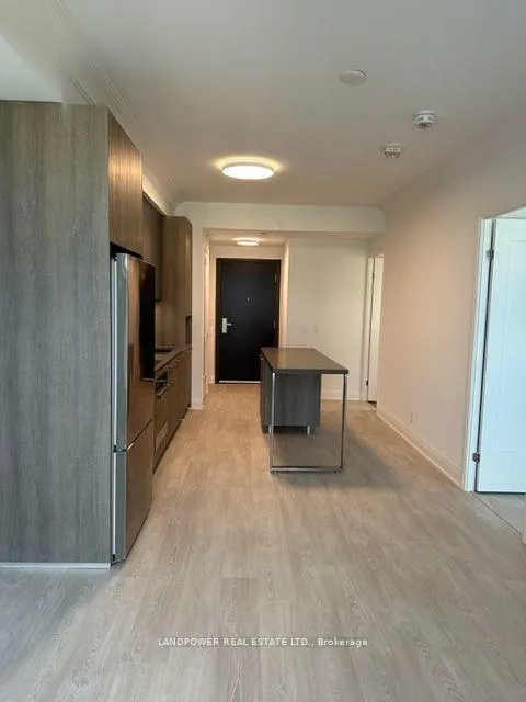 Photo 2 of Unit 4003, 8 Water Walk Drive, Markham, Unionville — HOMEH
