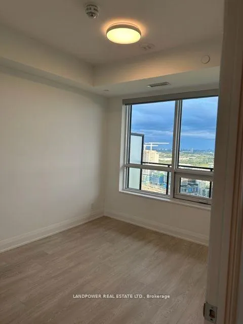 Photo 3 of Unit 4003, 8 Water Walk Drive, Markham, Unionville — HOMEH