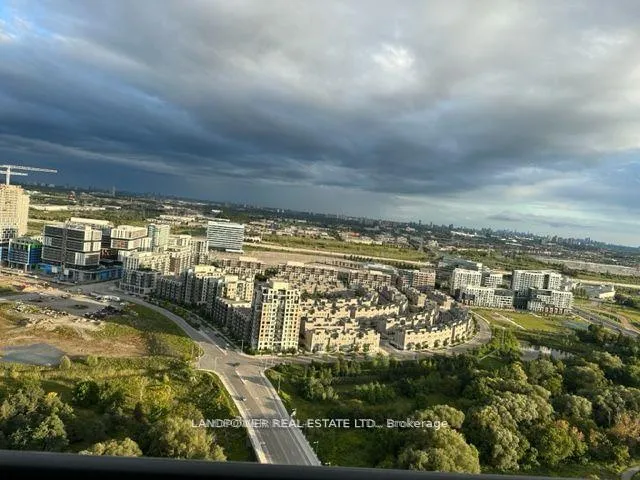 Photo 6 of Unit 4003, 8 Water Walk Drive, Markham, Unionville — HOMEH