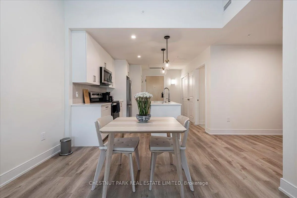 Photo 9 of Unit 202, 121 Mary Street, Clearview, Creemore — HOMEH
