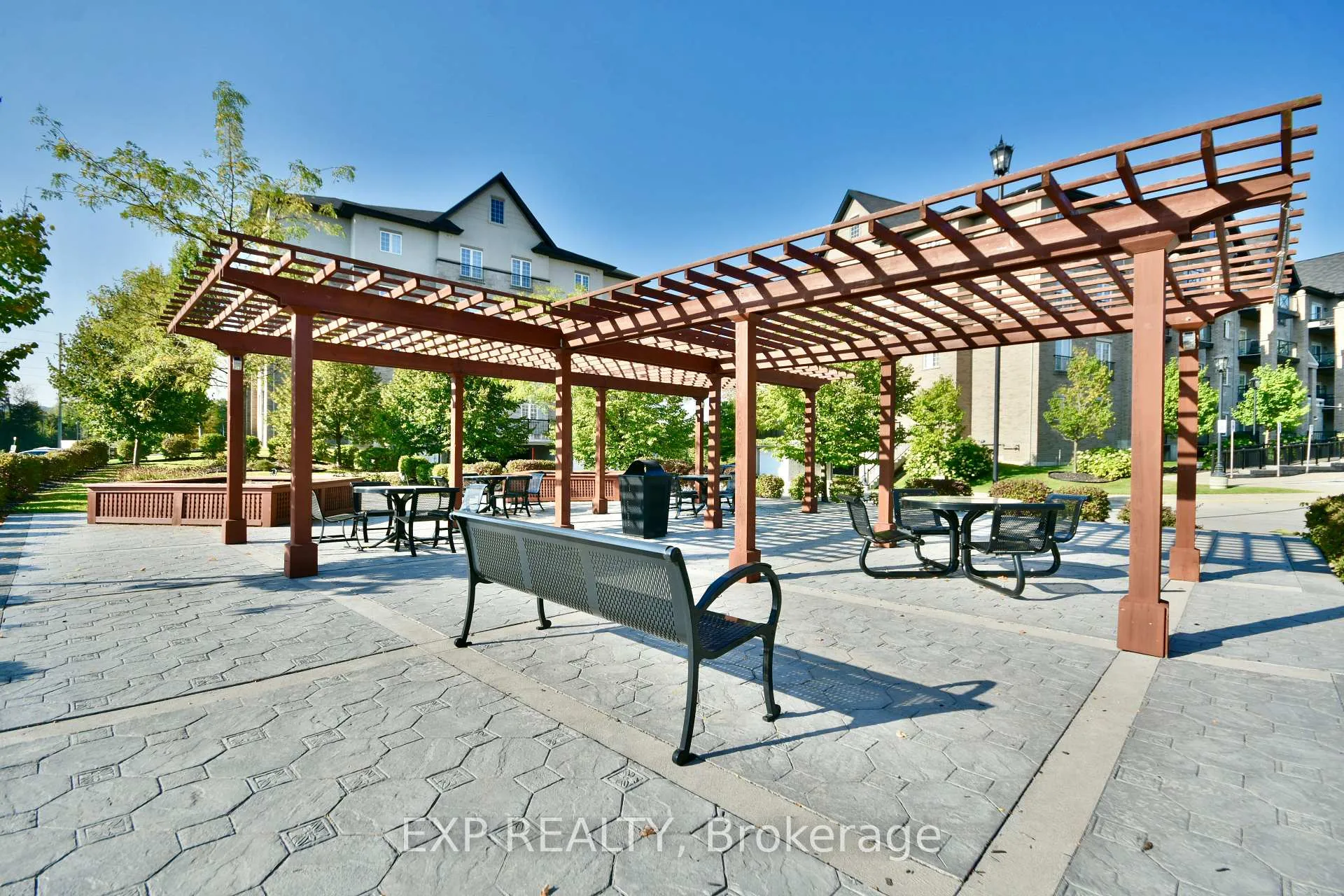 Photo 7 of Unit 101, 42 Ferndale Drive S, Barrie, Ardagh — HOMEH