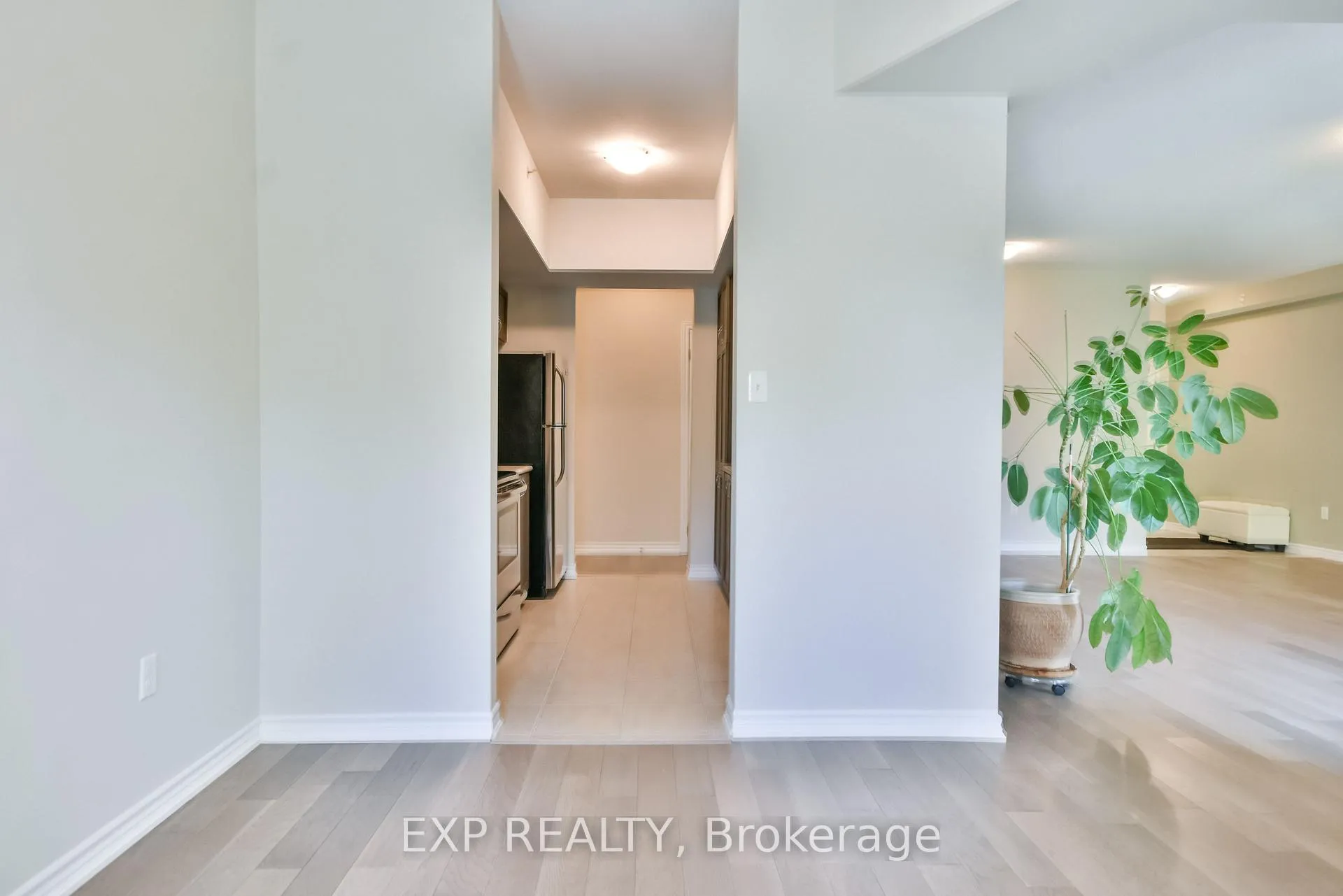 Photo 28 of Unit 101, 42 Ferndale Drive S, Barrie, Ardagh — HOMEH