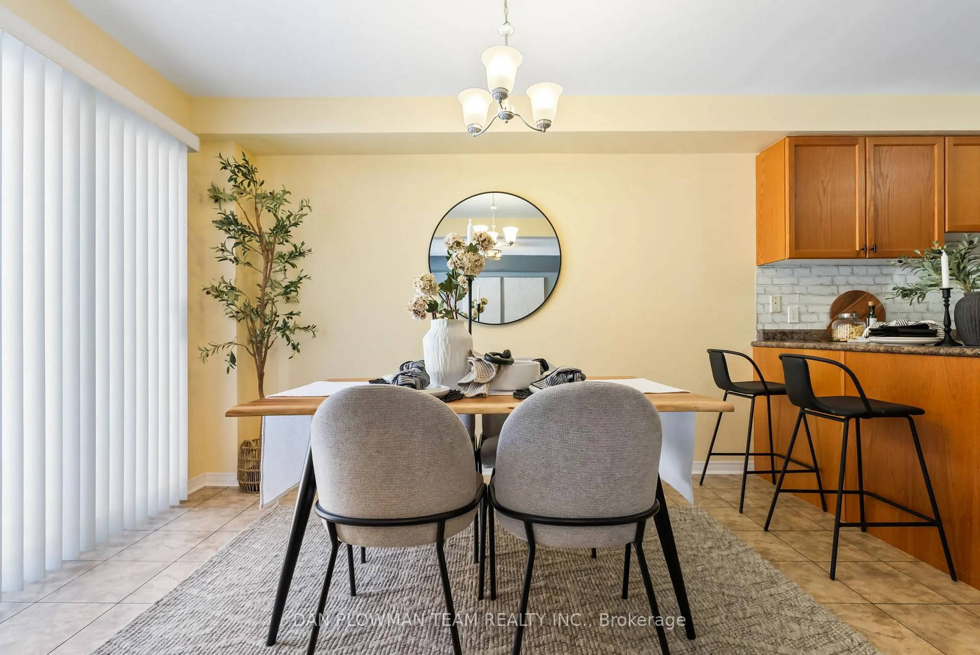 Photo 9 of Unit 37, 1087 Ormond Drive, Oshawa, Samac — HOMEH