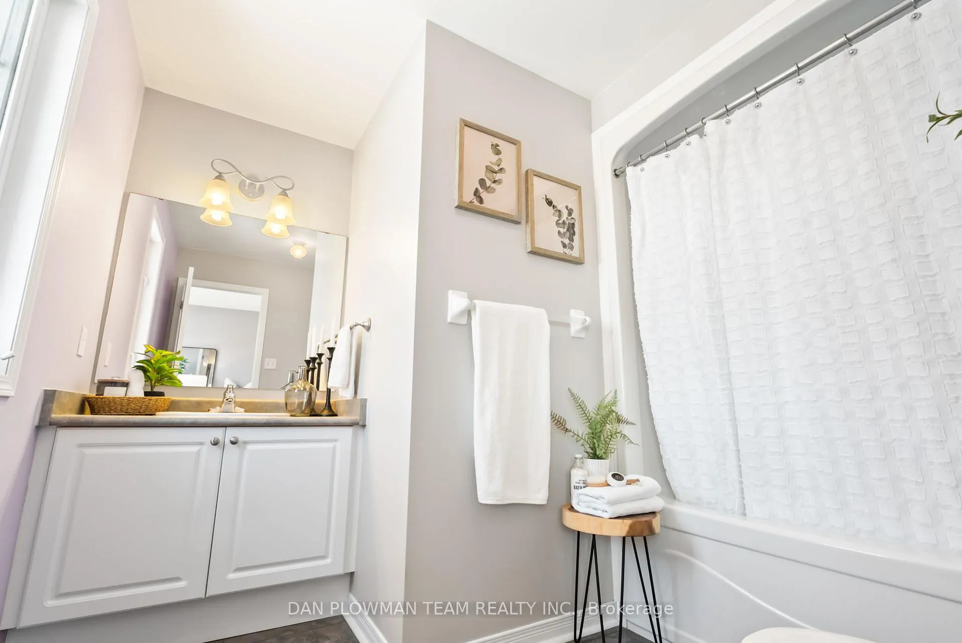 Photo 19 of Unit 37, 1087 Ormond Drive, Oshawa, Samac — HOMEH
