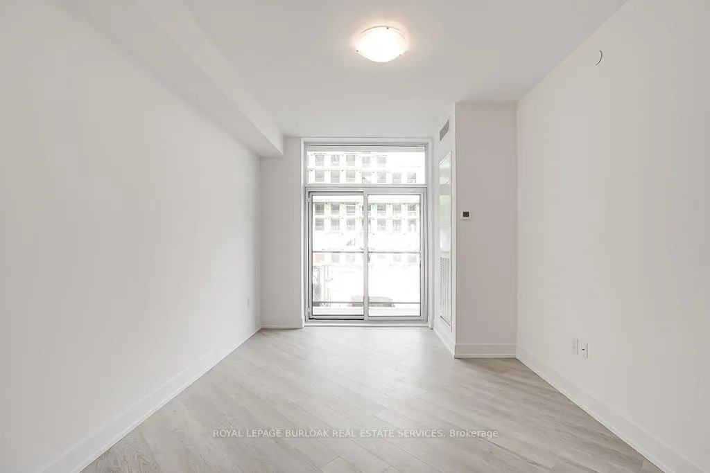 Photo 7 of Unit 222, 460 Dundas Street E, Hamilton, Waterdown — HOMEH