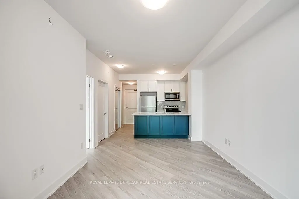 Photo 9 of Unit 222, 460 Dundas Street E, Hamilton, Waterdown — HOMEH