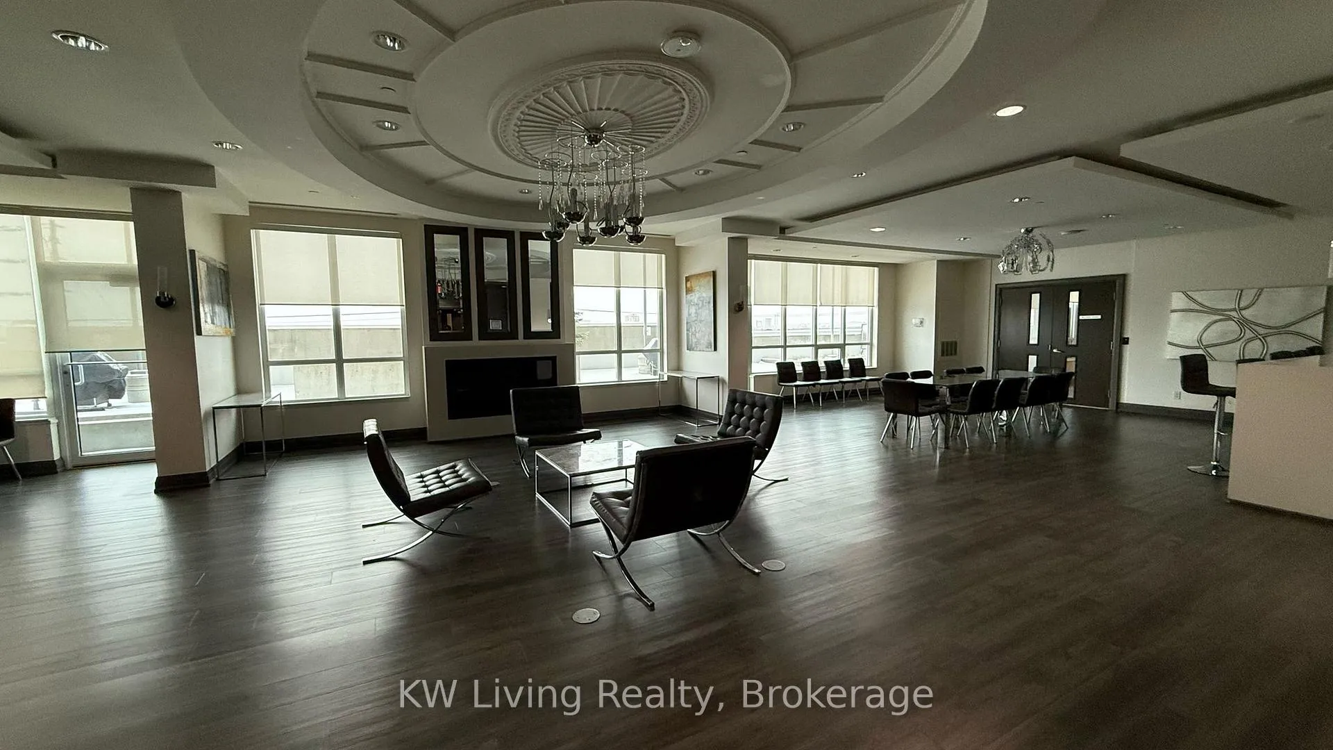 Photo 14 of Unit 720, 7161 Yonge Street, Markham, Thornhill — HOMEH