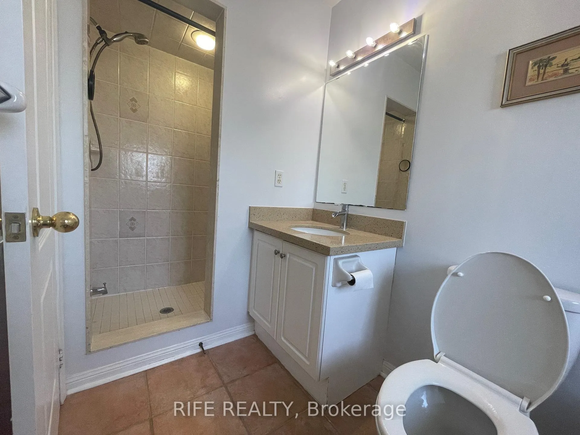 Photo 17 of Unit Main, 156 Town Centre Boulevard, Markham, Unionville — HOMEH