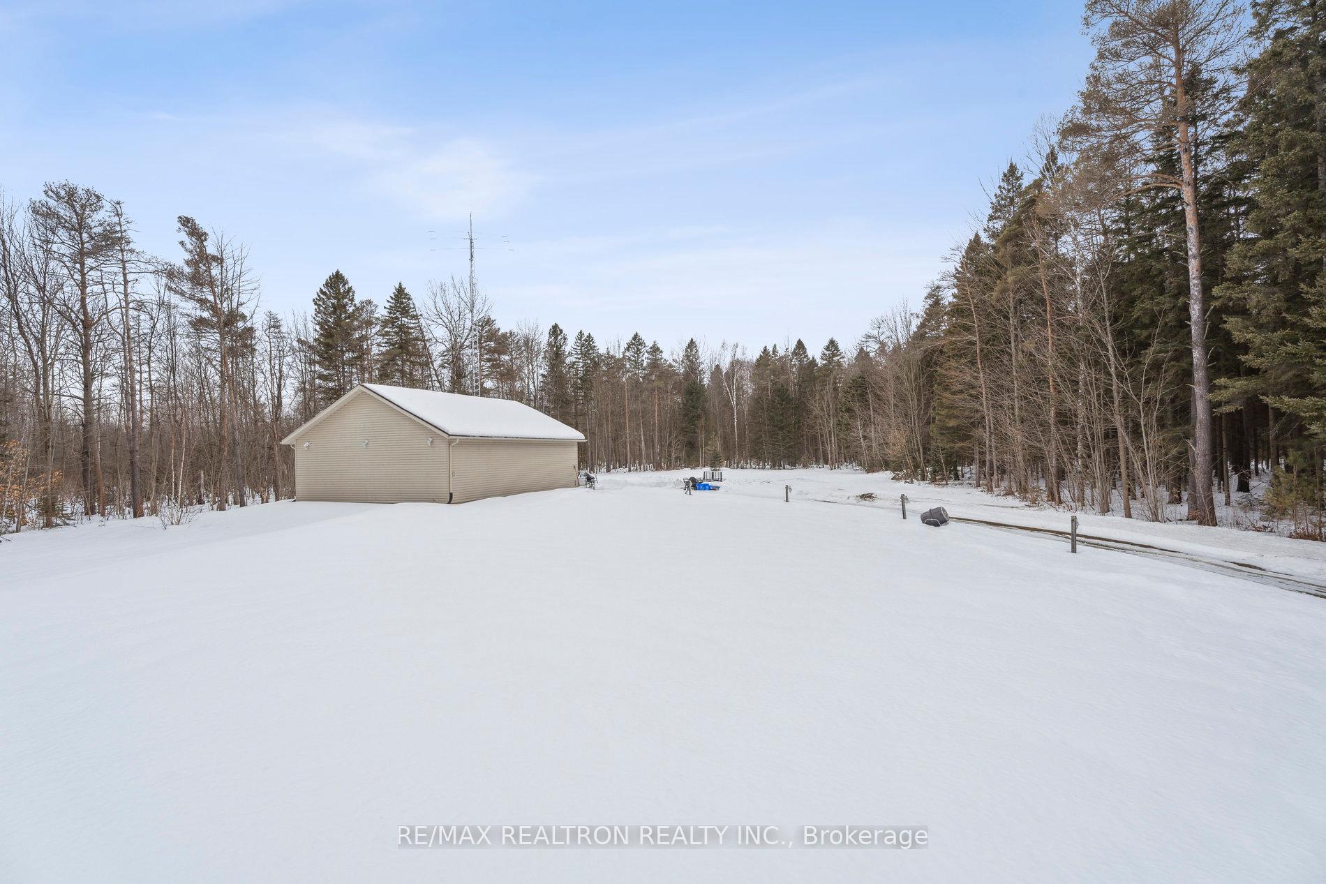 Photo 30 of 7866 County Road 56, Essa, Rural Essa — HOMEH