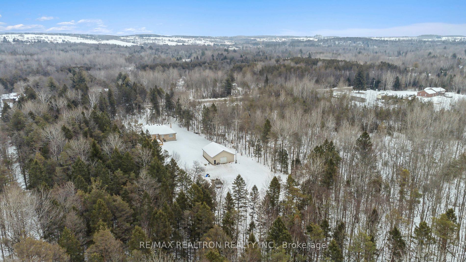Photo 39 of 7866 County Road 56, Essa, Rural Essa — HOMEH