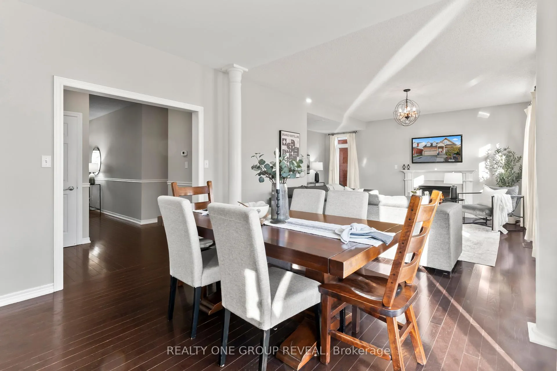 Photo 14 of 119 Clayton Crescent, Clarington, Bowmanville — HOMEH