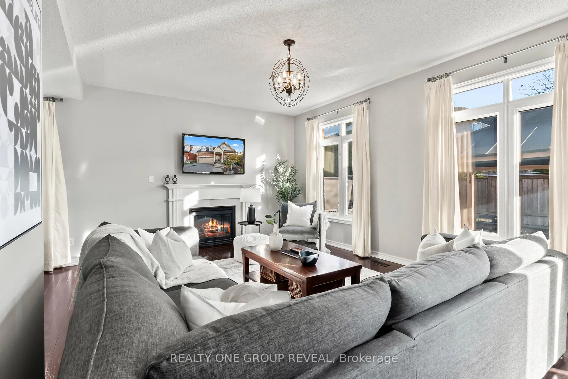 Photo 17 of 119 Clayton Crescent, Clarington, Bowmanville — HOMEH