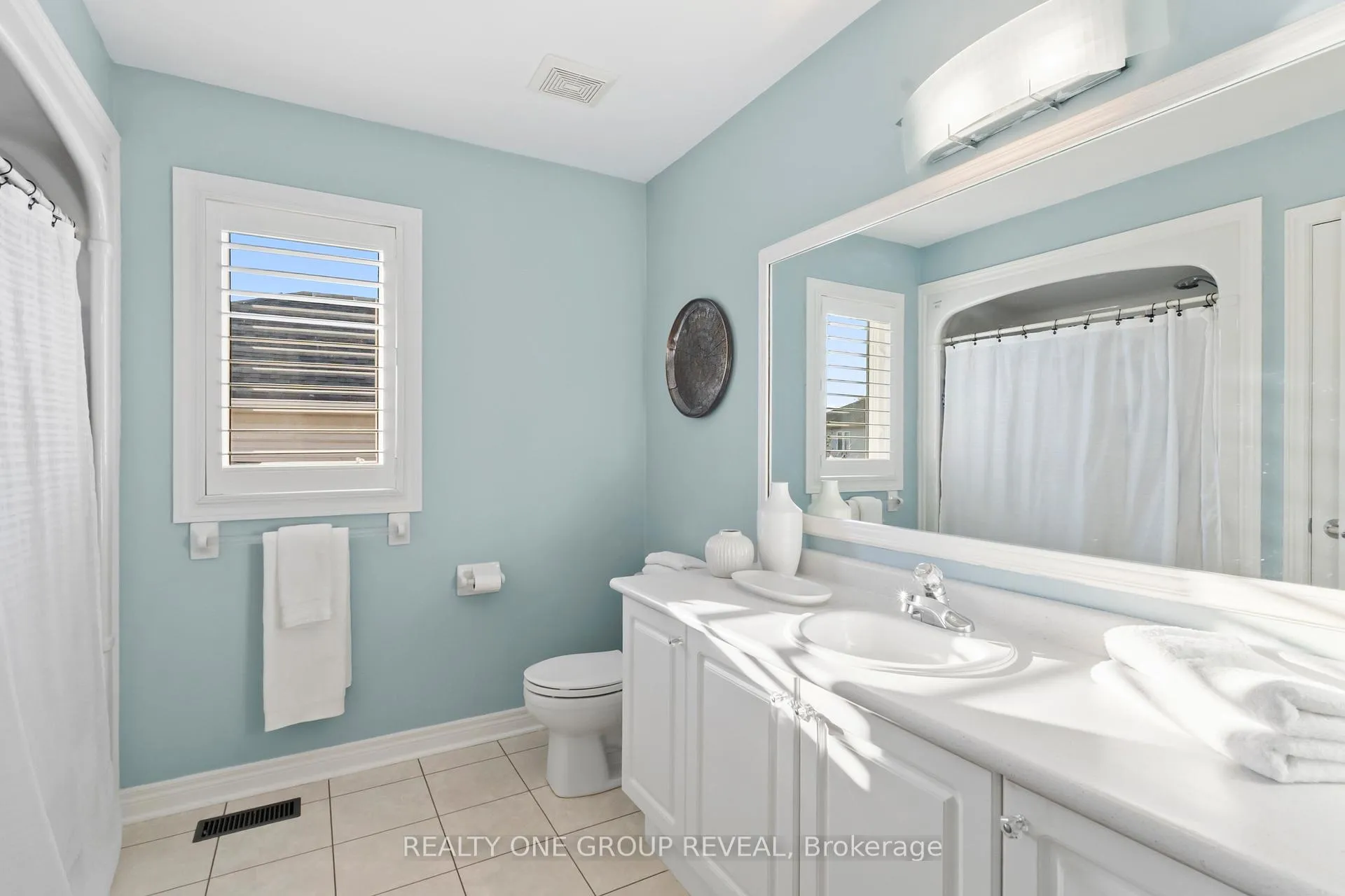 Photo 27 of 119 Clayton Crescent, Clarington, Bowmanville — HOMEH